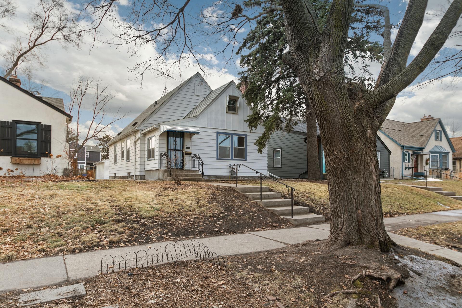 View of Residential at 1368 Hartford Avenue, Saint Paul MN 55116, Saint Paul (2 of 29) - Mike Wilen | Minnesota Team Real Estate