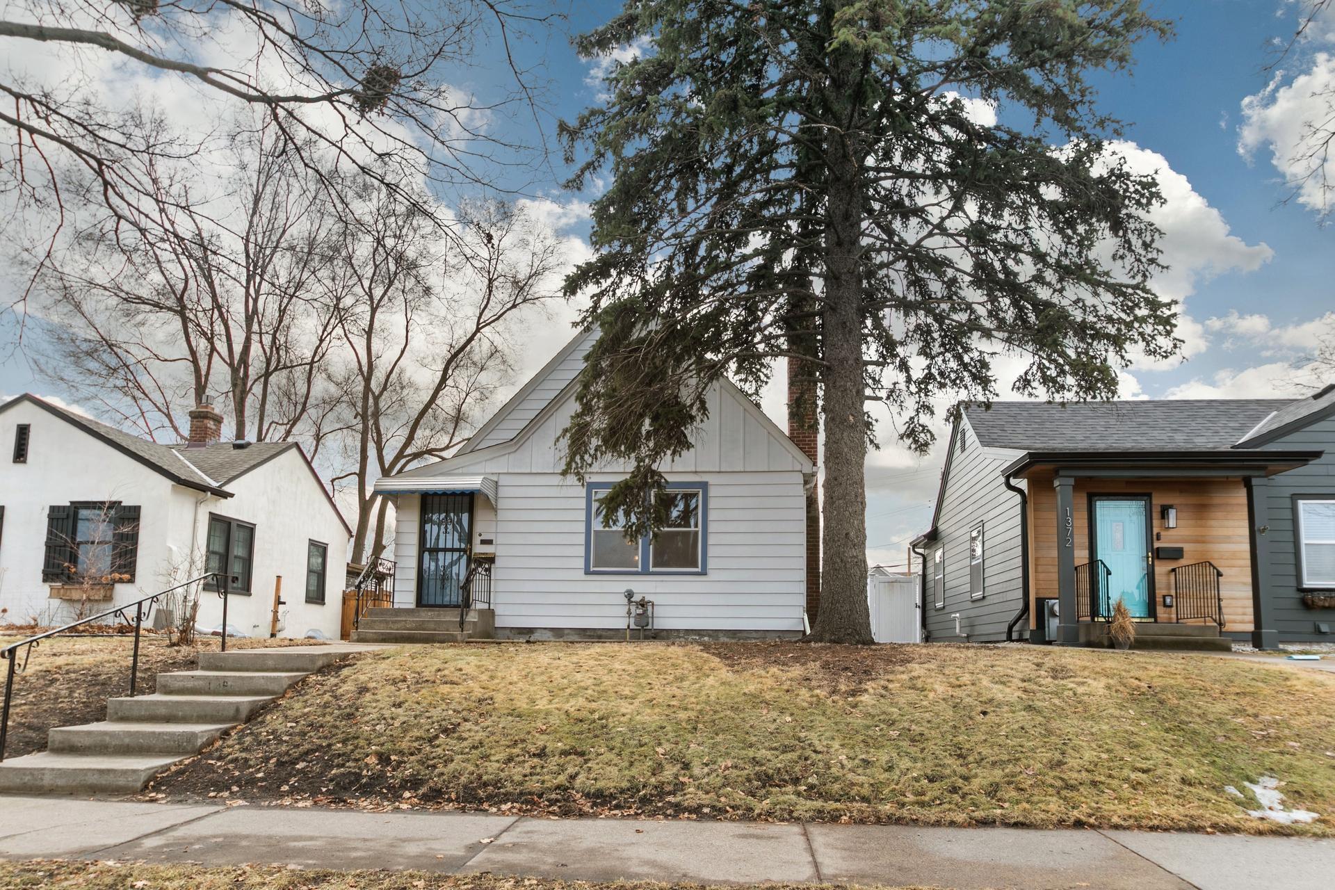 View of Single Family at 1368 Hartford Avenue, Saint Paul - Mike Wilen | Minnesota Team Real Estate