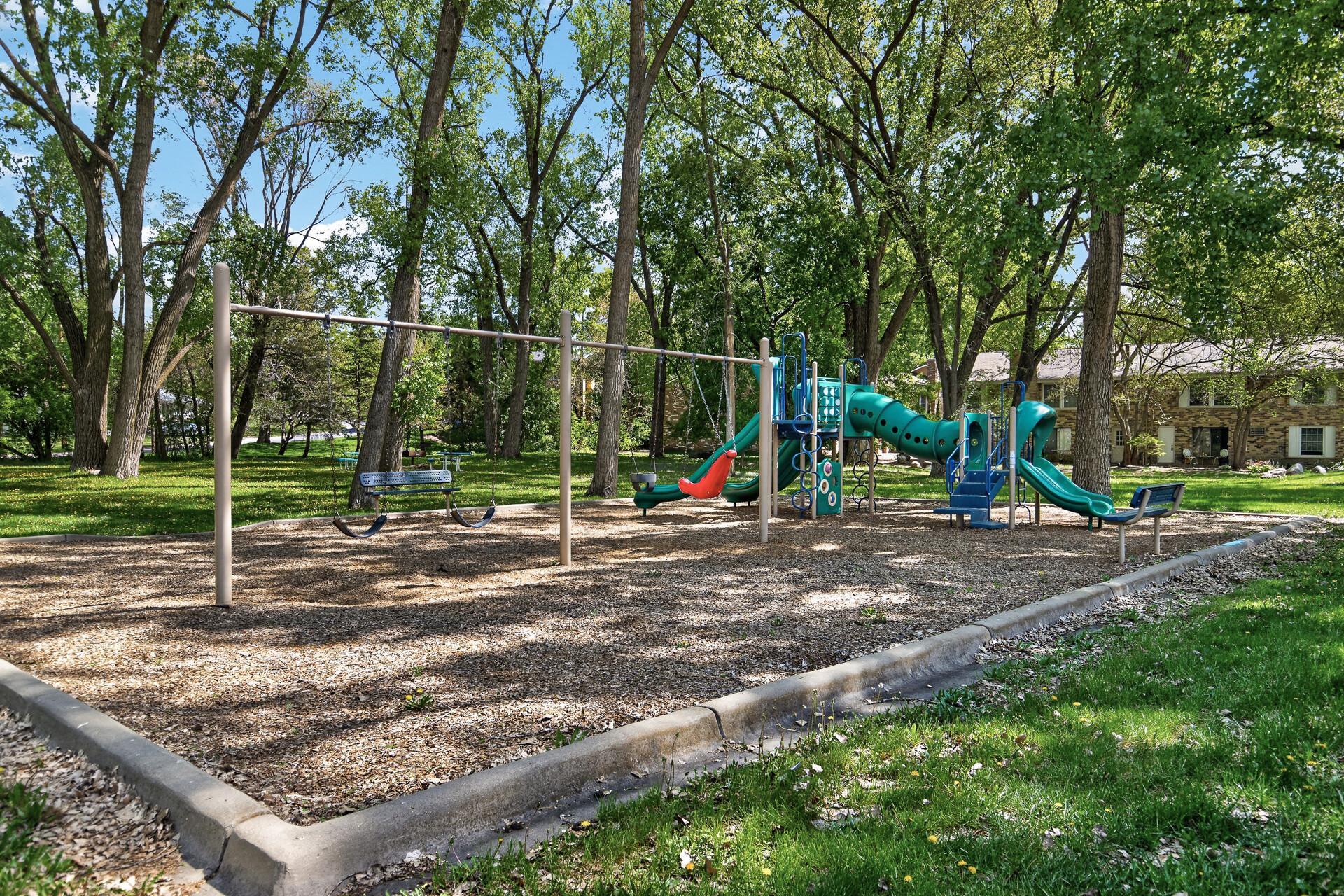 View of Residential at 4624 Cedar Lake Road #3, Saint Louis Park MN 55416, Saint Louis Park (23 of 26) - Mike Wilen | Minnesota Team Real Estate