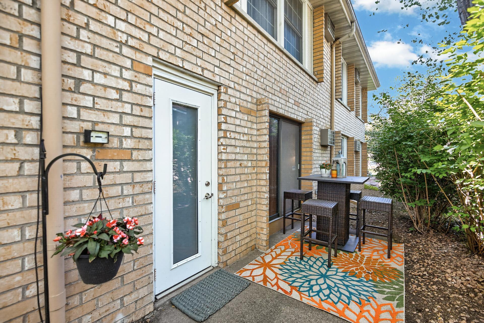 View of Residential at 4624 Cedar Lake Road #3, Saint Louis Park MN 55416, Saint Louis Park (3 of 26) - Mike Wilen | Minnesota Team Real Estate