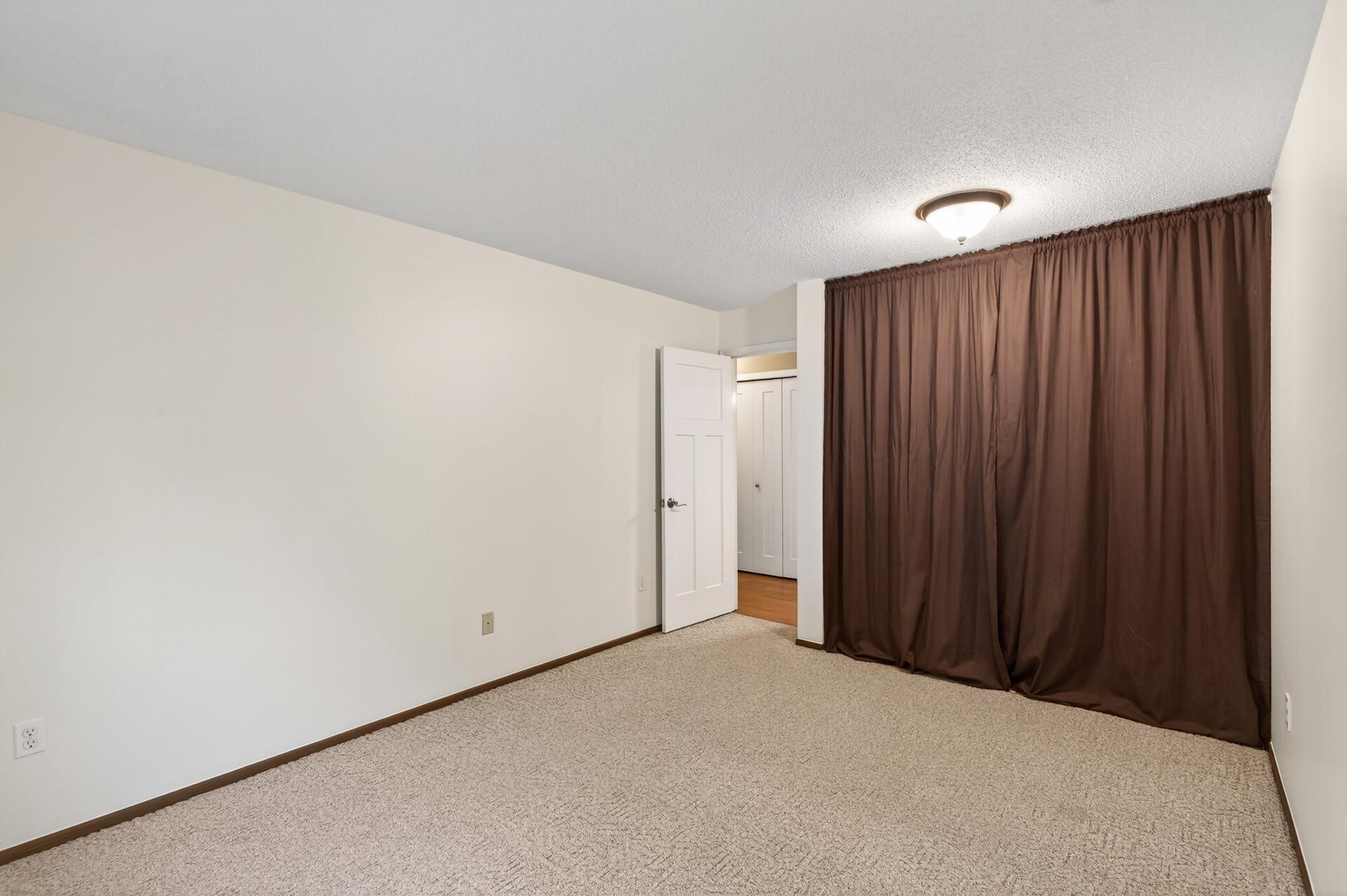 View of Residential at 4624 Cedar Lake Road #3, Saint Louis Park MN 55416, Saint Louis Park (20 of 26) - Mike Wilen | Minnesota Team Real Estate