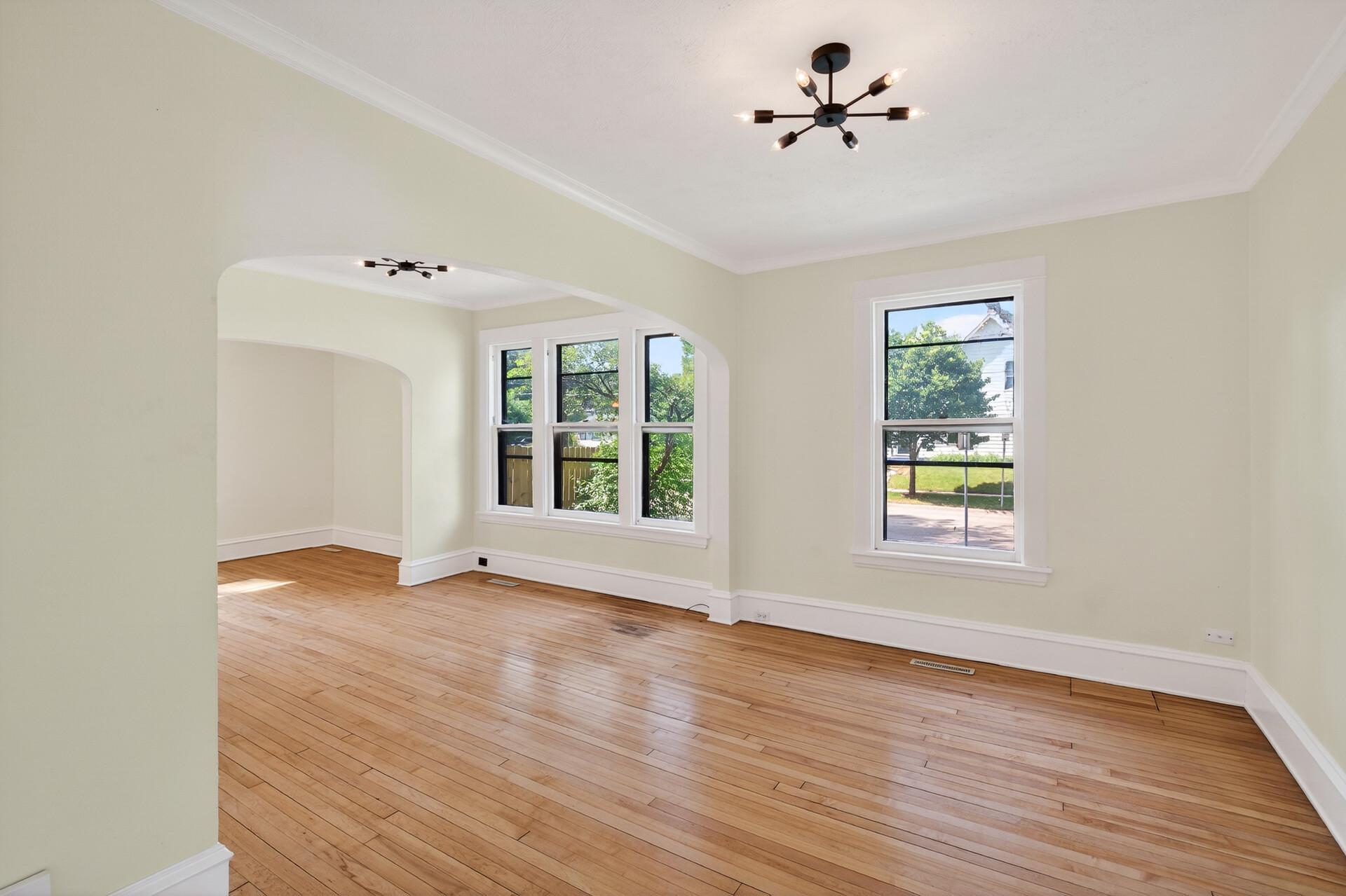 View of Residential at 2900 30th Avenue, Minneapolis MN 55406, Minneapolis (12 of 44) - Mike Wilen | Minnesota Team Real Estate