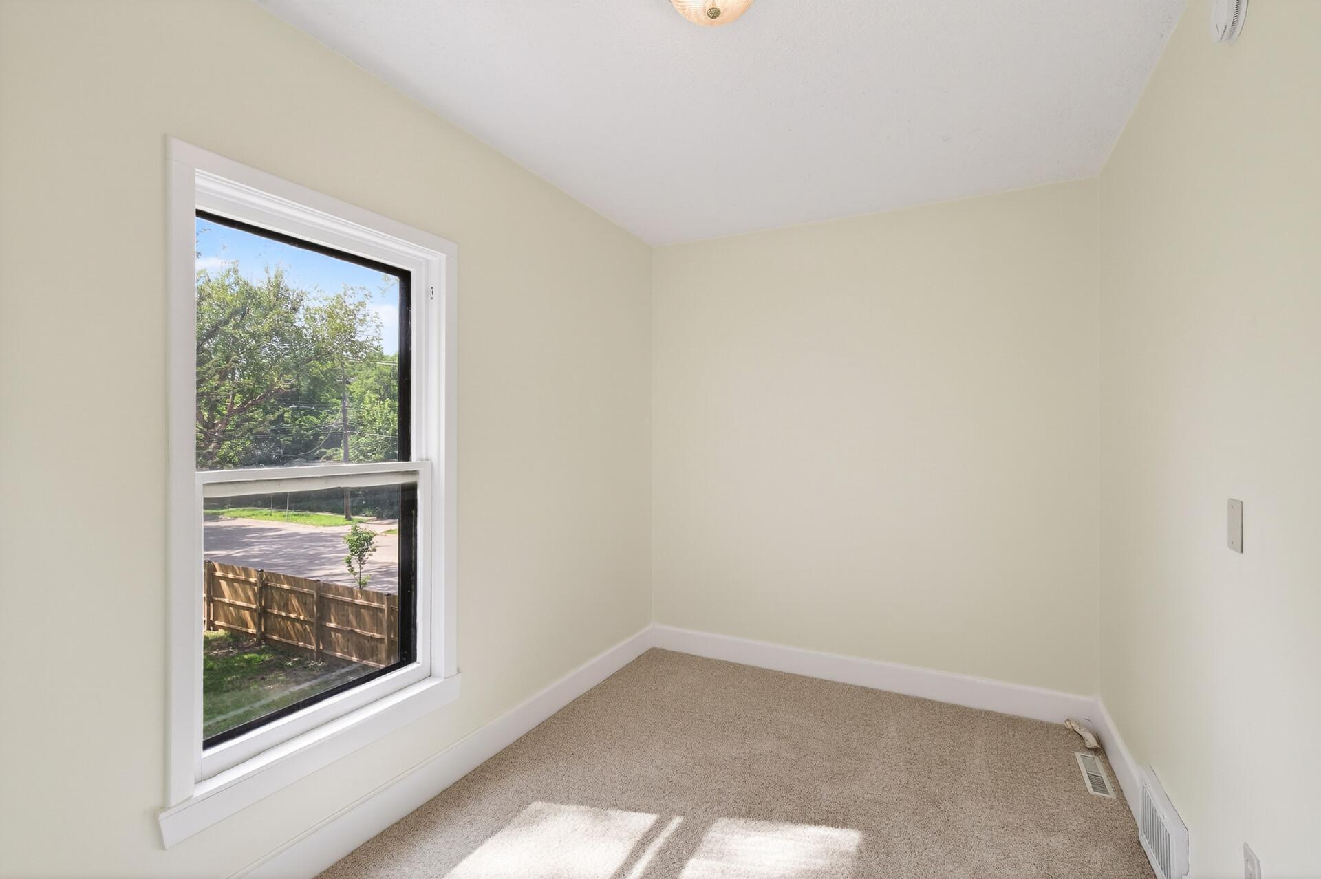 View of Residential at 2900 30th Avenue, Minneapolis MN 55406, Minneapolis (27 of 44) - Mike Wilen | Minnesota Team Real Estate