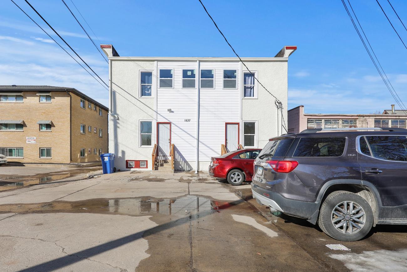 View of Residential Income at 1537 38th Street, Minneapolis MN 55407, Minneapolis (41 of 42) - Mike Wilen | Minnesota Team Real Estate