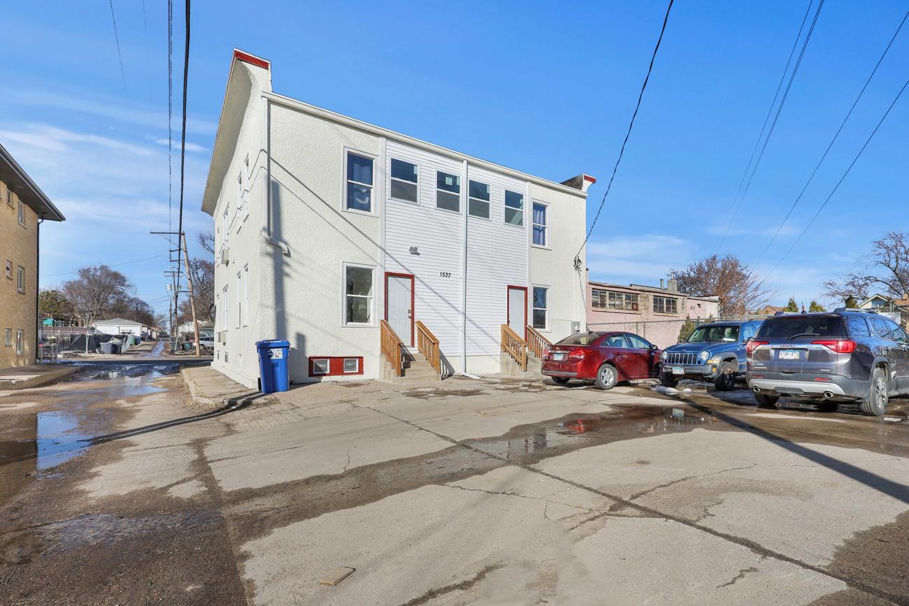 View of Residential Income at 1537 38th Street, Minneapolis MN 55407, Minneapolis (40 of 42) - Mike Wilen | Minnesota Team Real Estate