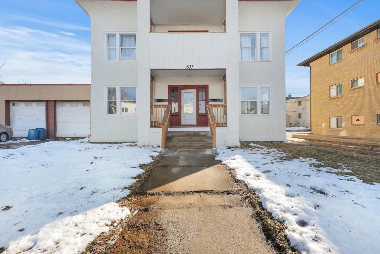 View of Fourplex at 1537 38th Street, Minneapolis - Mike Wilen | Minnesota Team Real Estate