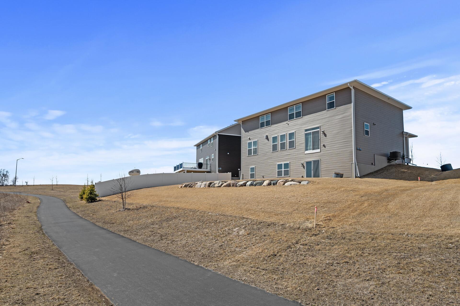 View of Residential at 1901 Aztec Avenue, Shakopee MN 55379, Shakopee (34 of 37) - Mike Wilen | Minnesota Team Real Estate