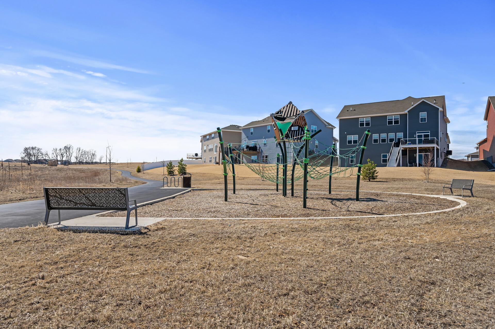 View of Residential at 1901 Aztec Avenue, Shakopee MN 55379, Shakopee (33 of 37) - Mike Wilen | Minnesota Team Real Estate