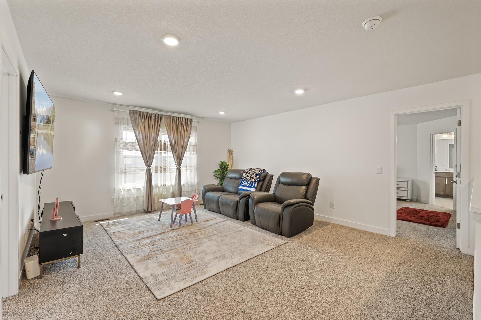 View of Residential at 1901 Aztec Avenue, Shakopee MN 55379, Shakopee (14 of 37) - Mike Wilen | Minnesota Team Real Estate