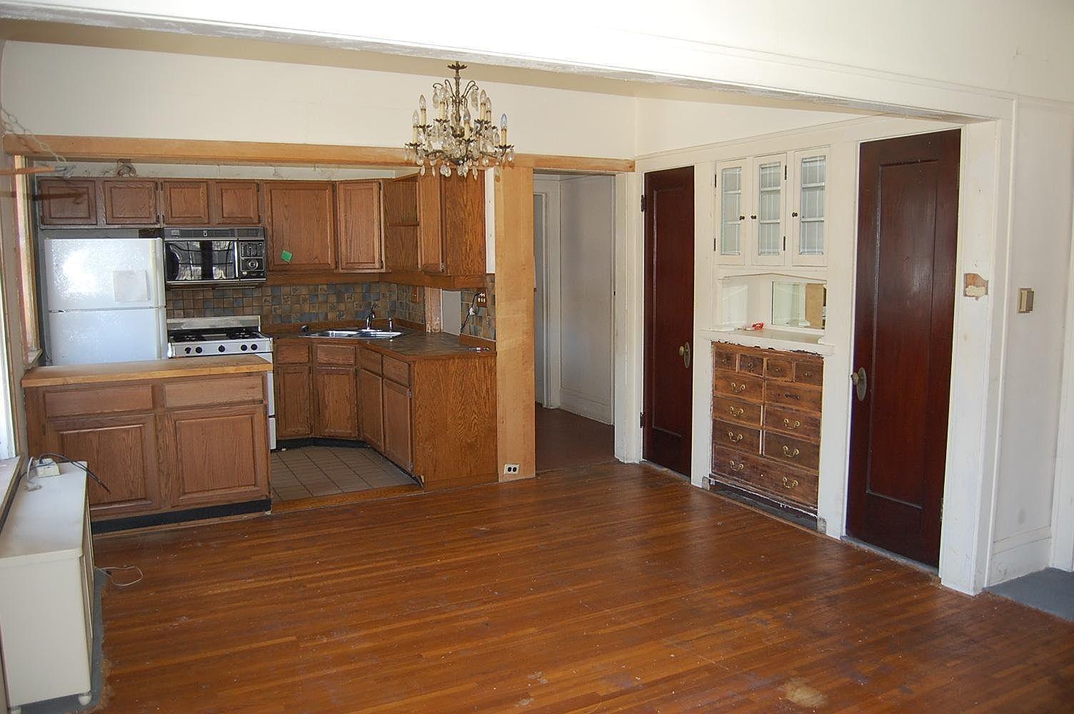 View of Residential at 3909 Aldrich Avenue #6, Minneapolis MN 55409, Minneapolis (5 of 19) - Mike Wilen | Minnesota Team Real Estate