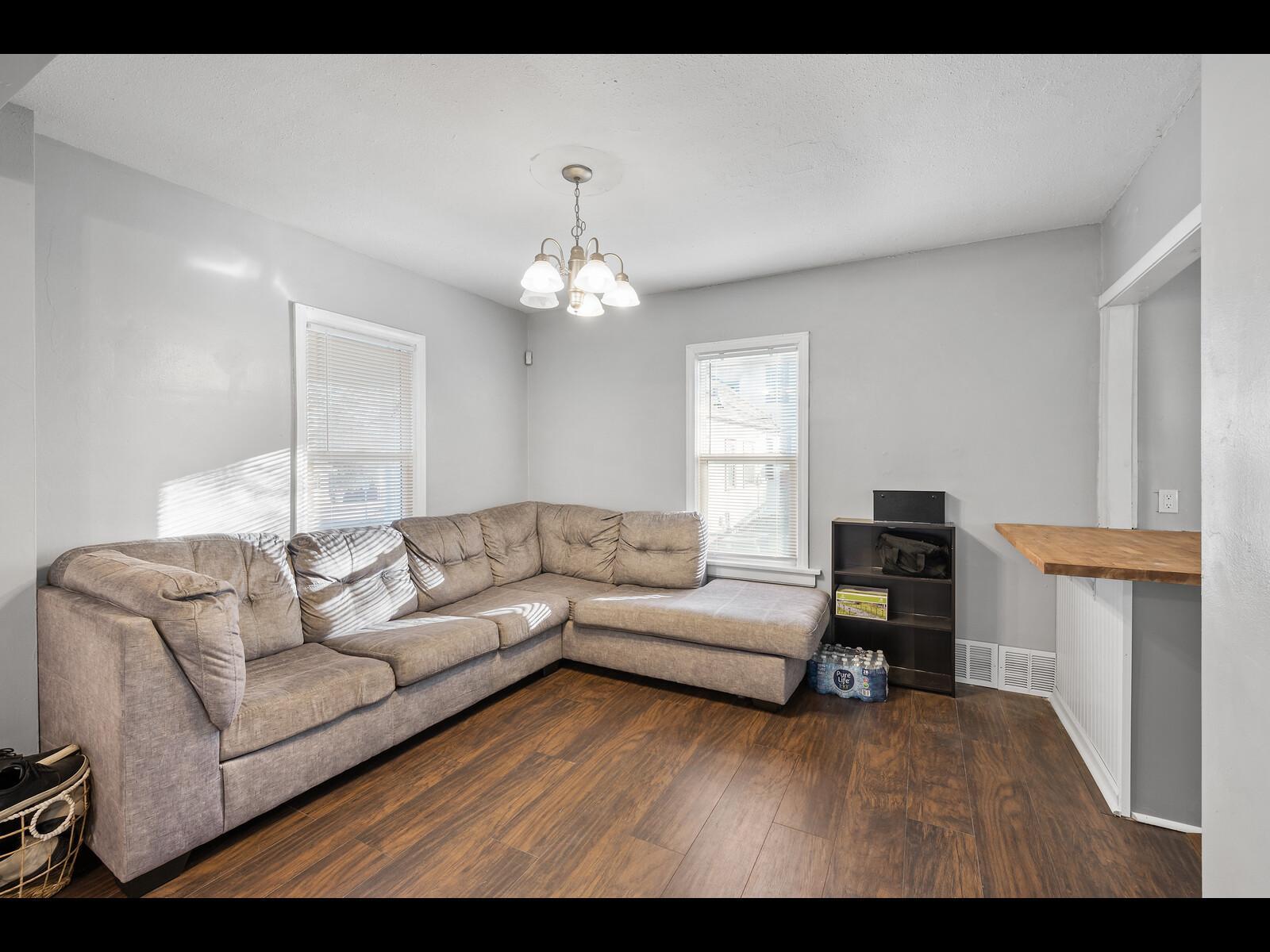 View of Residential at 2631 Thomas Avenue, Minneapolis MN 55411, Minneapolis (5 of 23) - Mike Wilen | Minnesota Team Real Estate