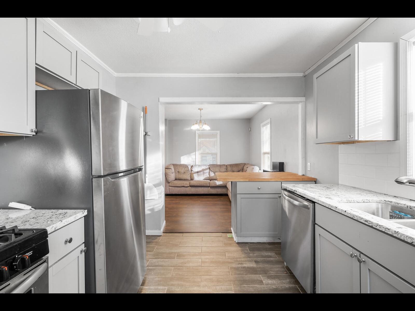 View of Residential at 2631 Thomas Avenue, Minneapolis MN 55411, Minneapolis (10 of 23) - Mike Wilen | Minnesota Team Real Estate