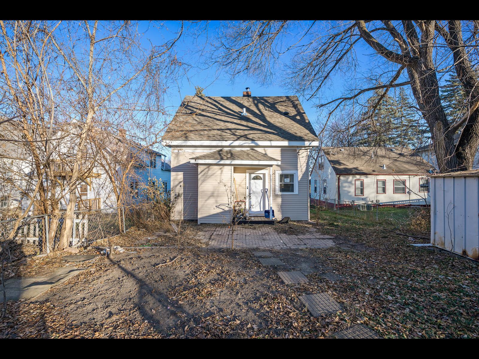 View of Residential at 2631 Thomas Avenue, Minneapolis MN 55411, Minneapolis (22 of 23) - Mike Wilen | Minnesota Team Real Estate