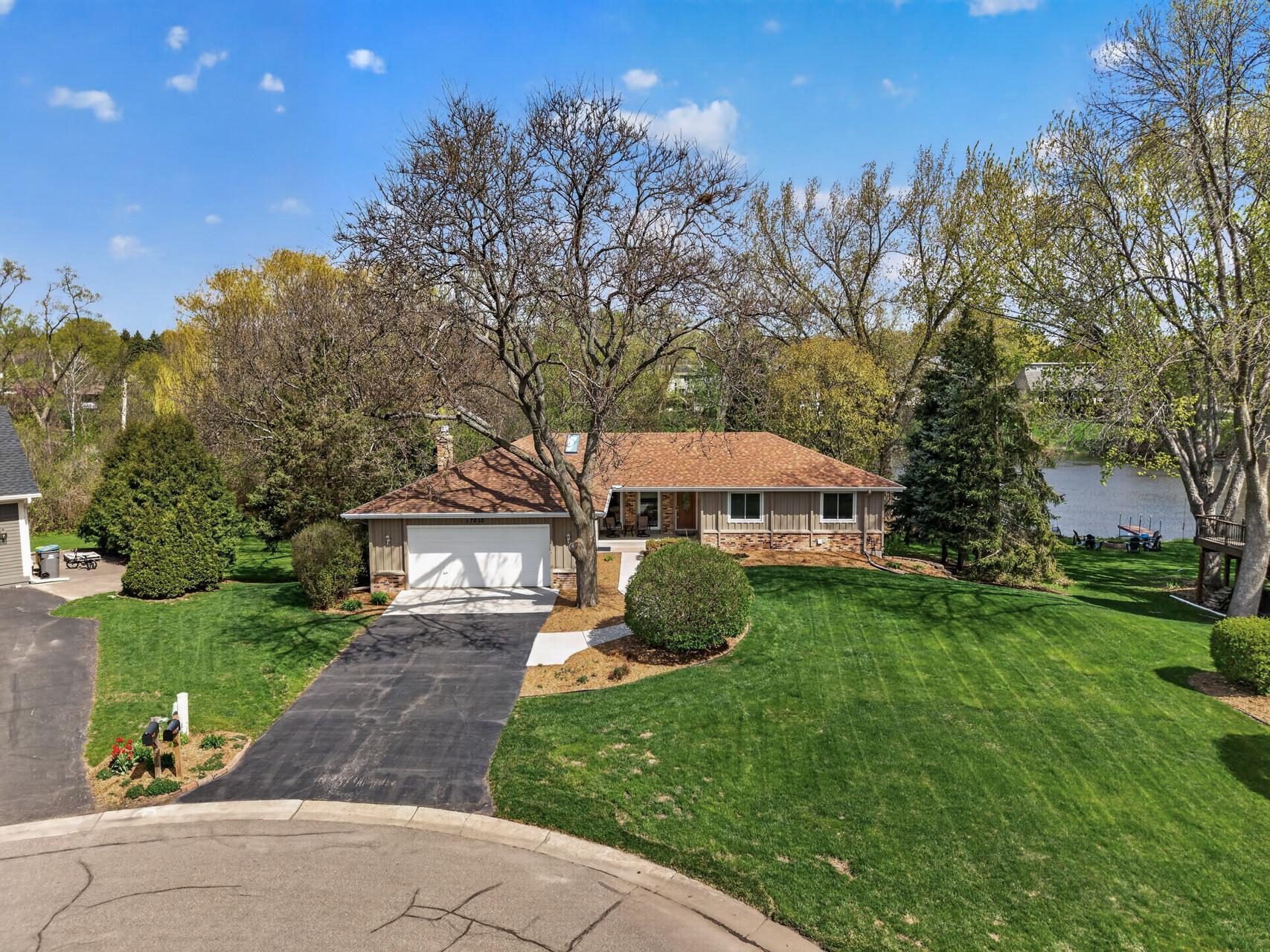 View of Residential at 17210 27th Avenue, Plymouth MN 55447, Plymouth - Mike Wilen | Minnesota Team Real Estate