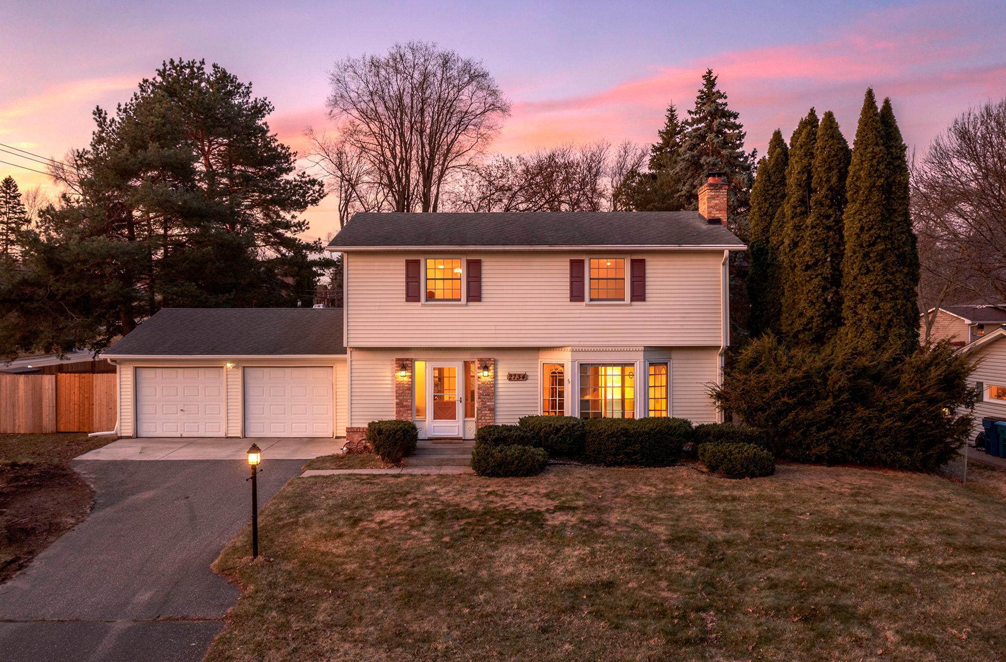 View of Residential at 2734 Riviera Drive, White Bear Lake MN 55110, White Bear Lake - Mike Wilen | Minnesota Team Real Estate