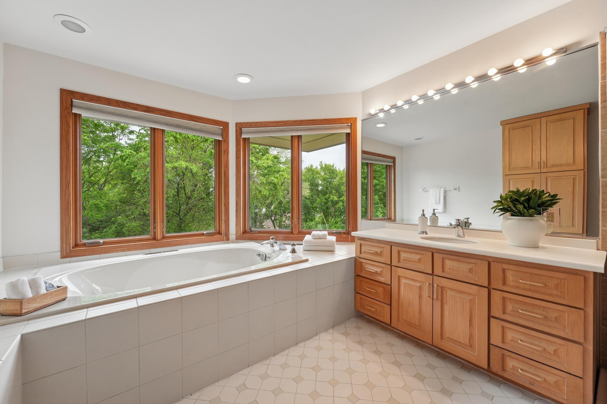 View of Residential at 782 Evergreen Knolls, Mendota Heights MN 55118, Mendota Heights (51 of 114) - Mike Wilen | Minnesota Team Real Estate