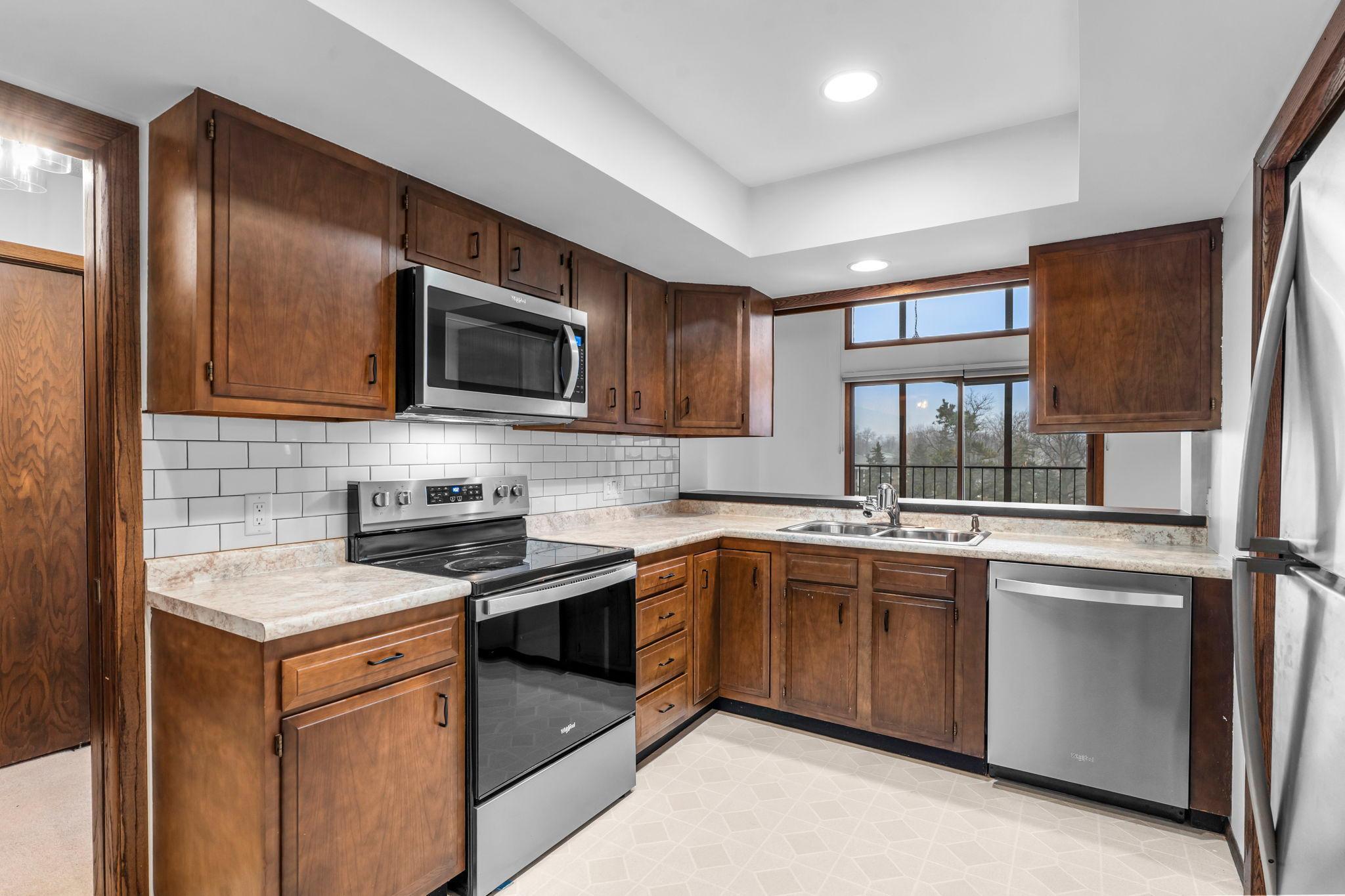 View of Residential at 9700 Portland Avenue #332, Bloomington MN 55420, Bloomington (5 of 39) - Mike Wilen | Minnesota Team Real Estate