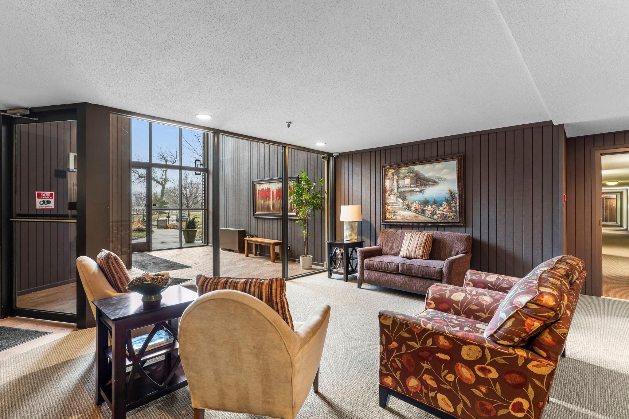 View of Residential at 9700 Portland Avenue #332, Bloomington MN 55420, Bloomington (19 of 39) - Mike Wilen | Minnesota Team Real Estate