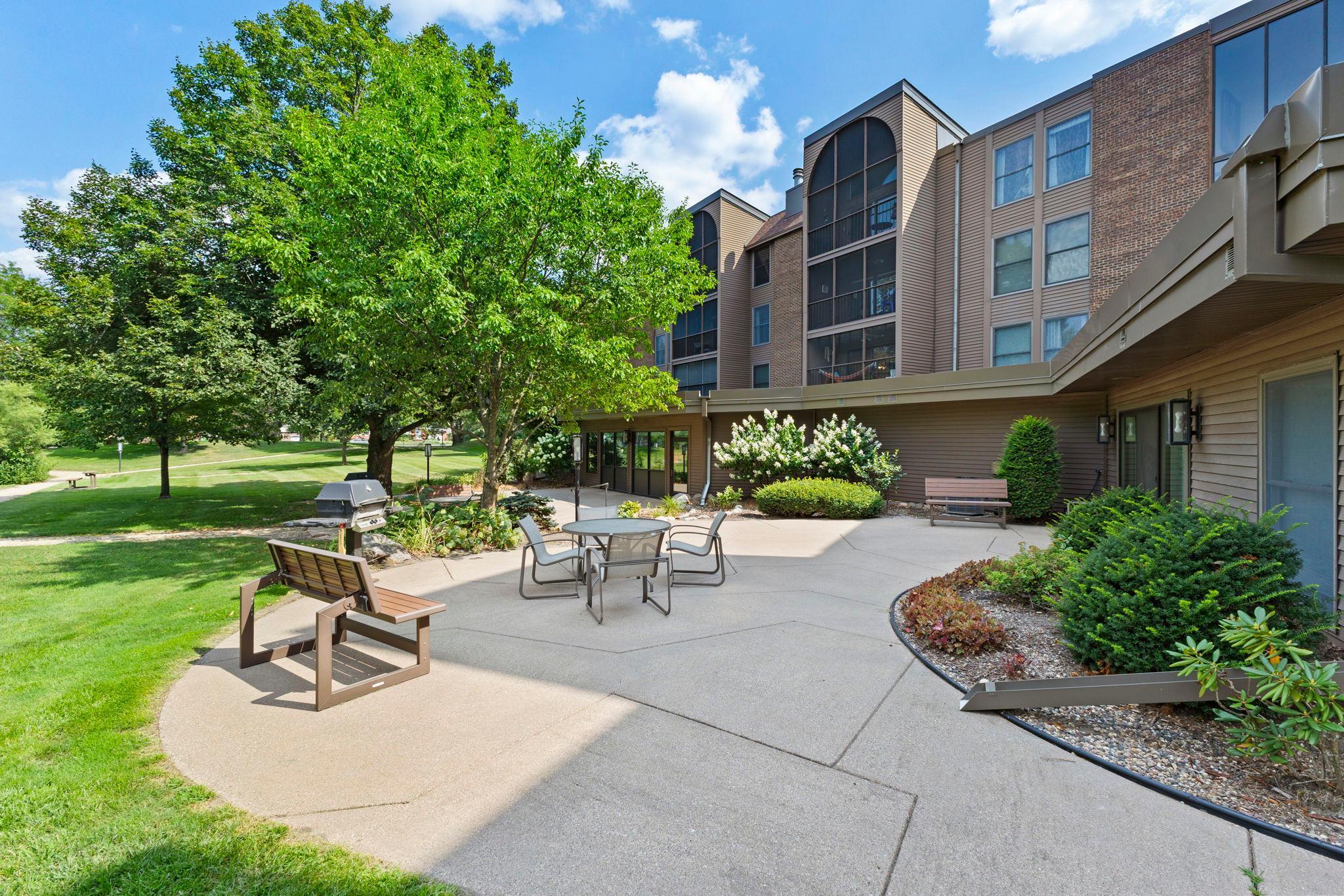 View of Residential at 9700 Portland Avenue #332, Bloomington MN 55420, Bloomington (23 of 39) - Mike Wilen | Minnesota Team Real Estate