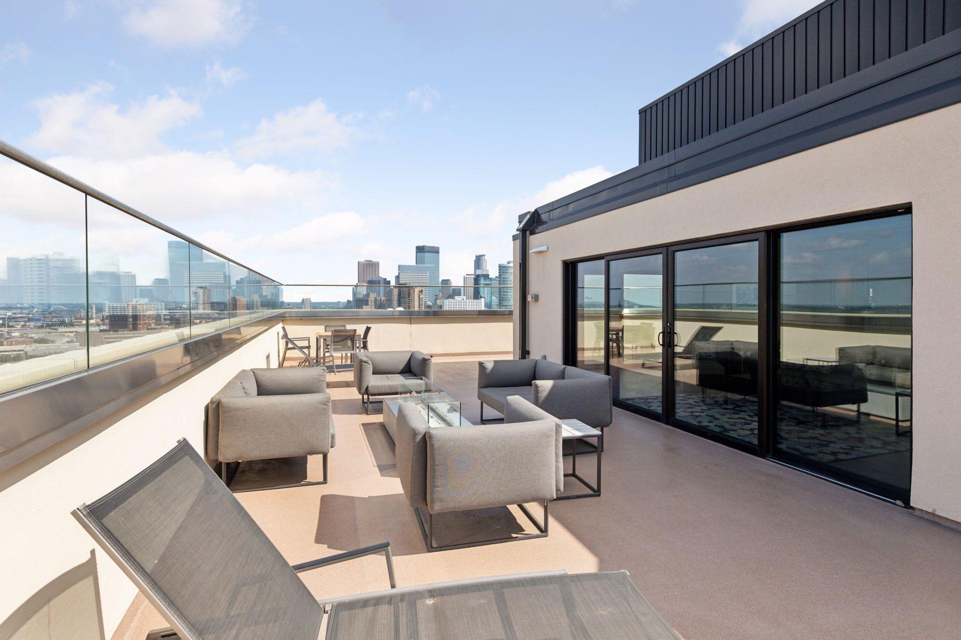 View of Residential at 400 Groveland Avenue #914, Minneapolis MN 55403, Minneapolis (45 of 58) - Mike Wilen | Minnesota Team Real Estate