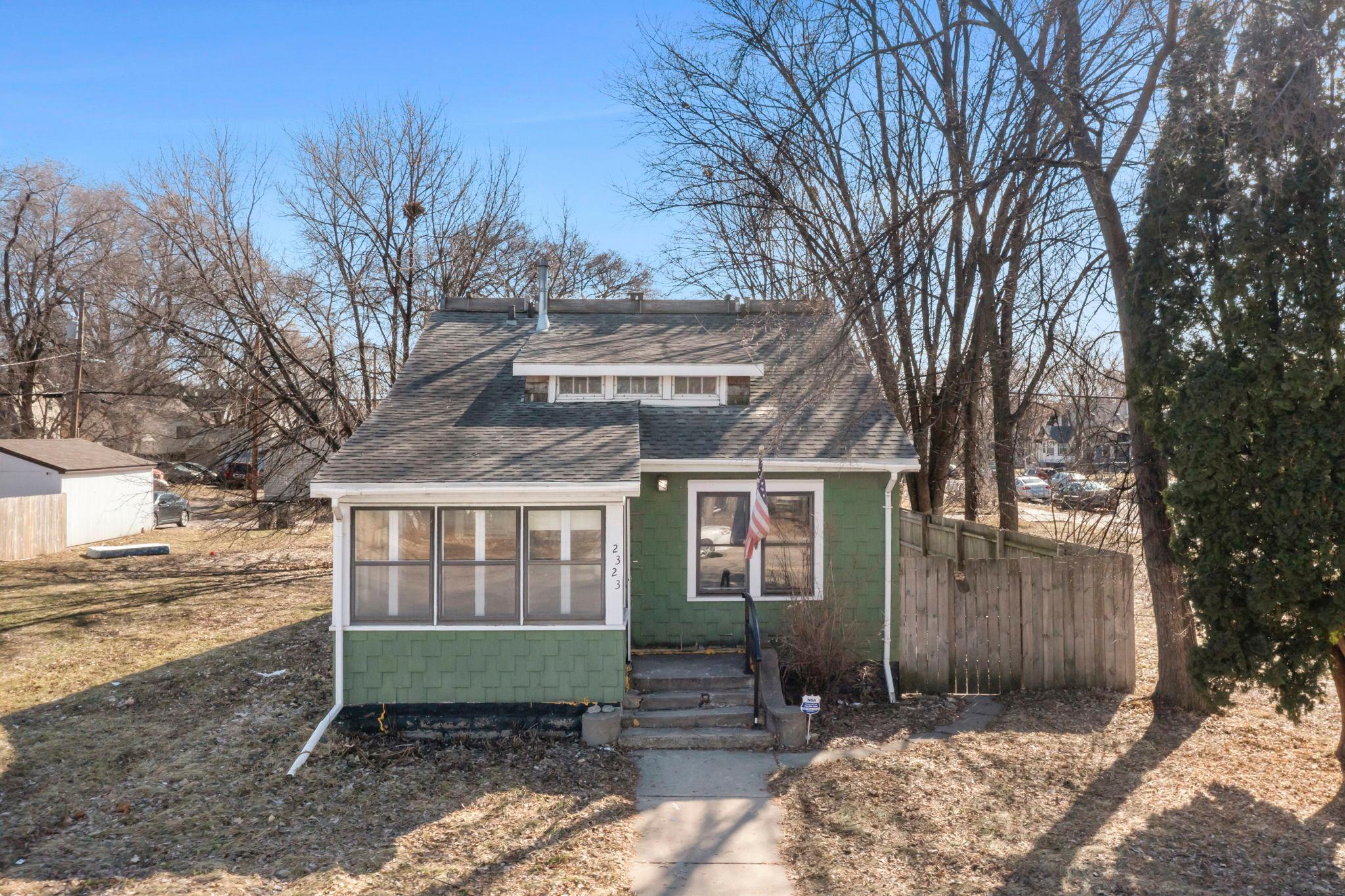 View of Residential at 2323 Golden Valley Road, Minneapolis MN 55411, Minneapolis - Mike Wilen | Minnesota Team Real Estate