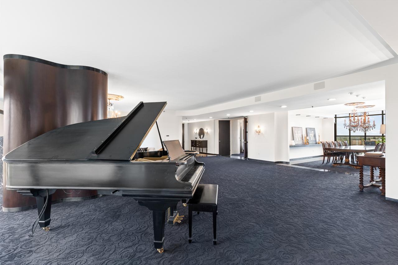 View of Residential at 3145 Dean Court #1100, Minneapolis MN 55416, Minneapolis (18 of 81) - Mike Wilen | Minnesota Team Real Estate