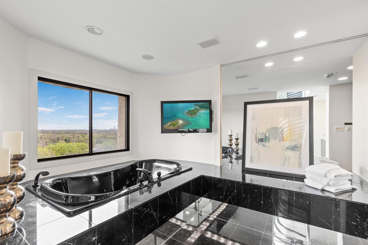 View of Residential at 3145 Dean Court #1100, Minneapolis MN 55416, Minneapolis (51 of 81) - Mike Wilen | Minnesota Team Real Estate