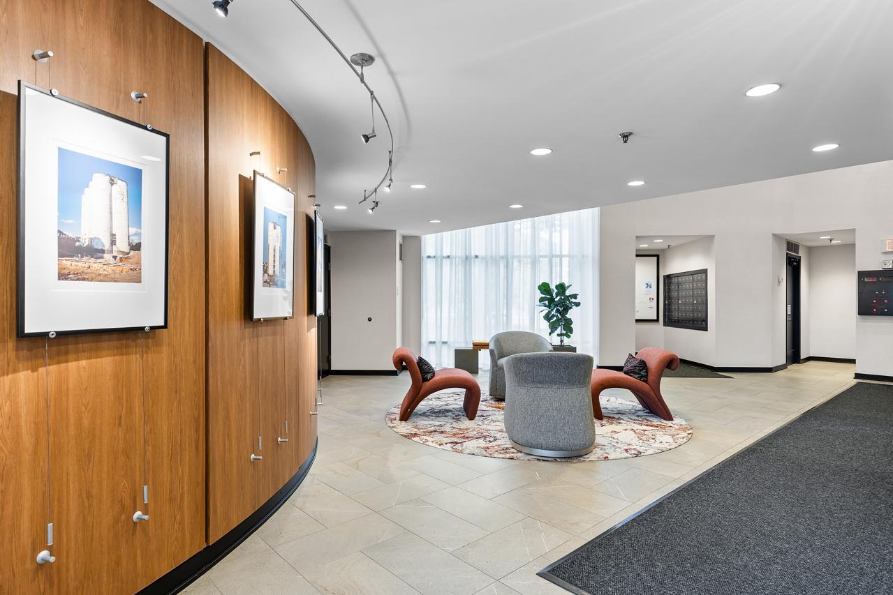 View of Residential at 3145 Dean Court #1100, Minneapolis MN 55416, Minneapolis (70 of 81) - Mike Wilen | Minnesota Team Real Estate
