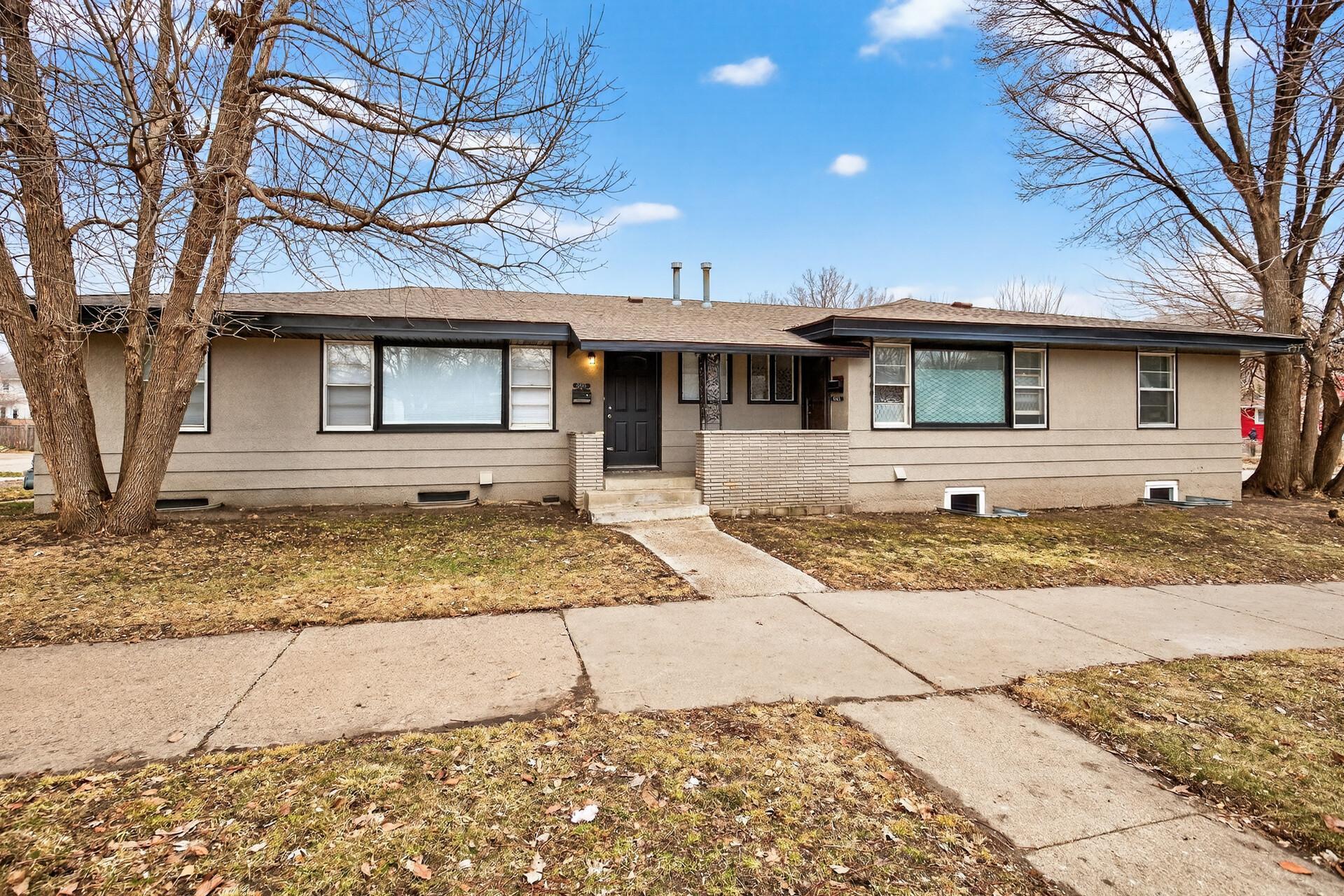 View of Residential Income at 4001 5th Avenue, Minneapolis MN 55409, Minneapolis - Mike Wilen | Minnesota Team Real Estate