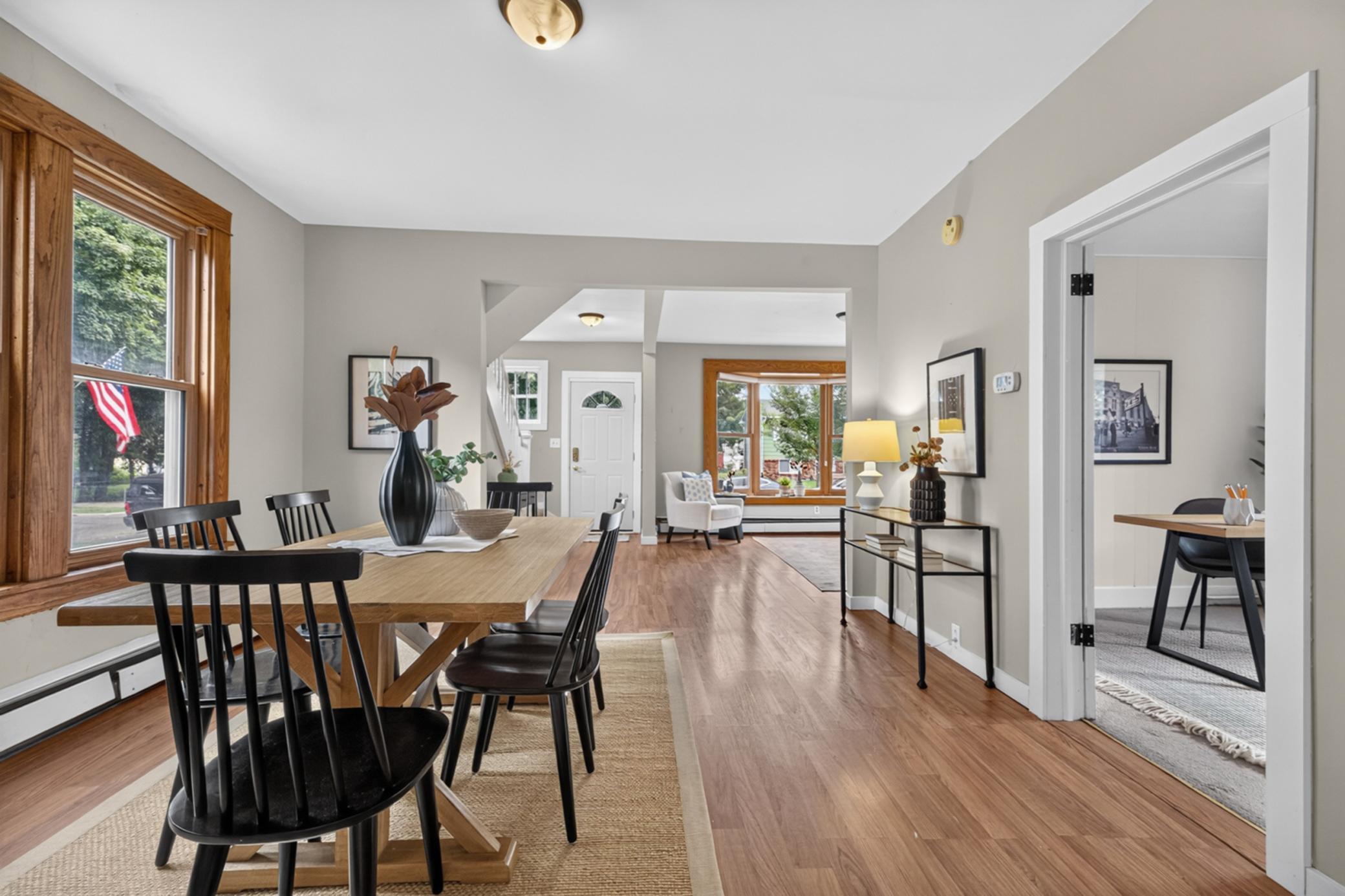 View of Residential at 1033 Armstrong Avenue, Saint Paul MN 55102, Saint Paul (9 of 43) - Mike Wilen | Minnesota Team Real Estate