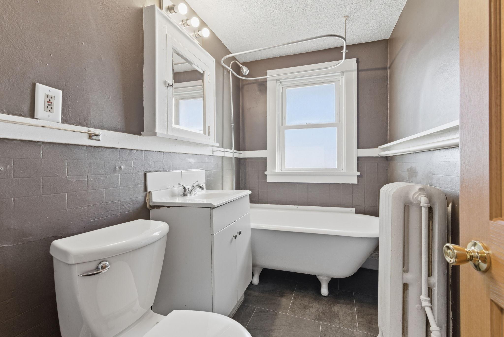 View of Residential Income at 758 Reaney Avenue, Saint Paul MN 55106, Saint Paul (44 of 50) - Mike Wilen | Minnesota Team Real Estate