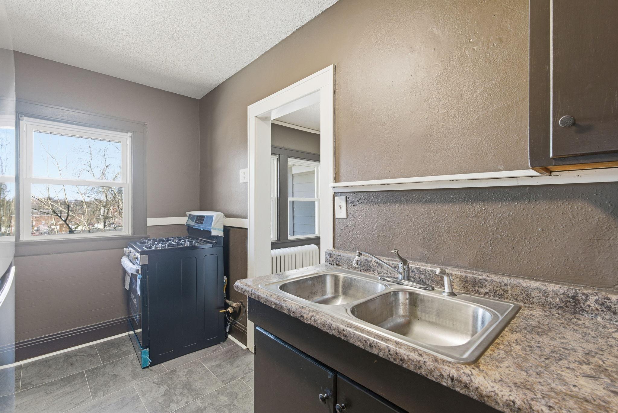 View of Residential Income at 758 Reaney Avenue, Saint Paul MN 55106, Saint Paul (33 of 50) - Mike Wilen | Minnesota Team Real Estate