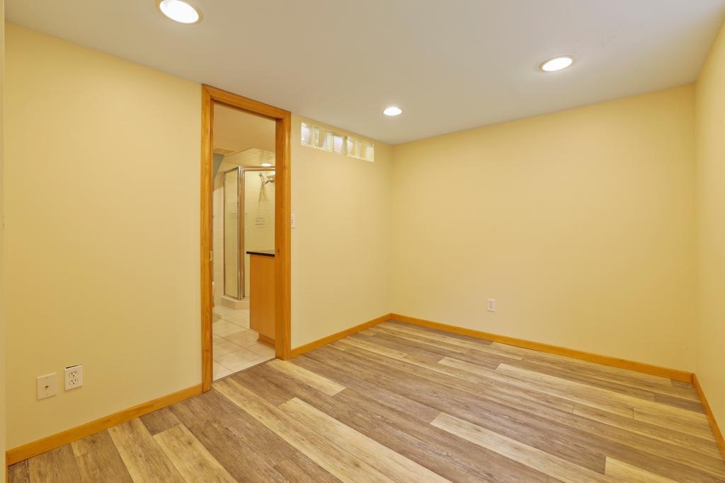 View of Residential at 3340 Utah Avenue, Saint Louis Park MN 55426, Saint Louis Park (27 of 32) - Mike Wilen | Minnesota Team Real Estate