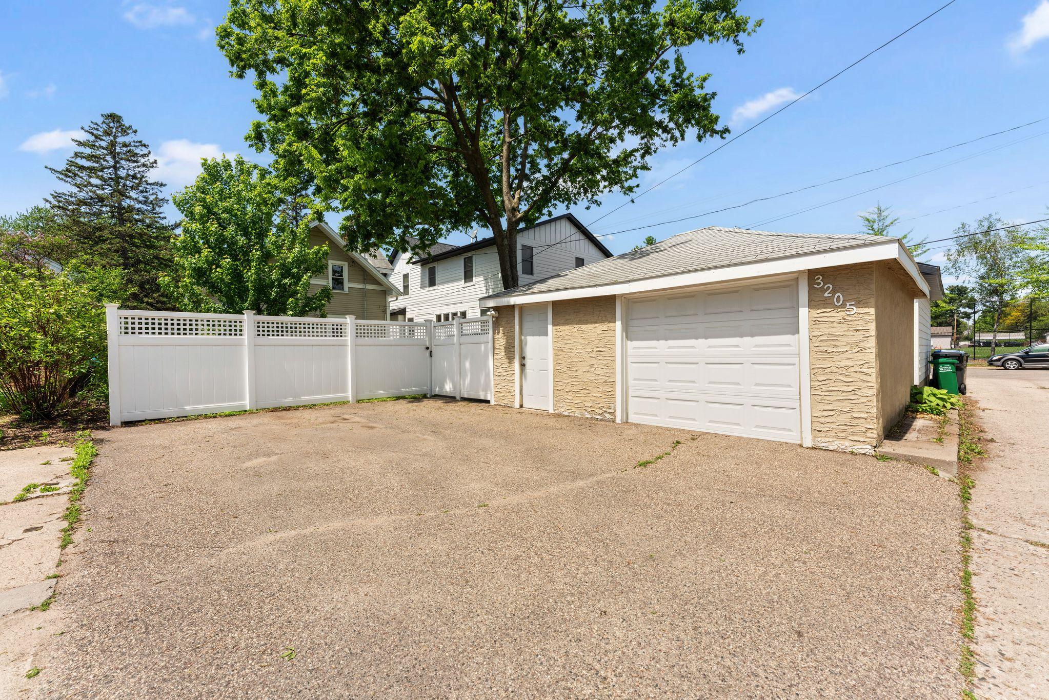 View of Residential at 3205 46th Avenue, Minneapolis MN 55406, Minneapolis (25 of 34) - Mike Wilen | Minnesota Team Real Estate