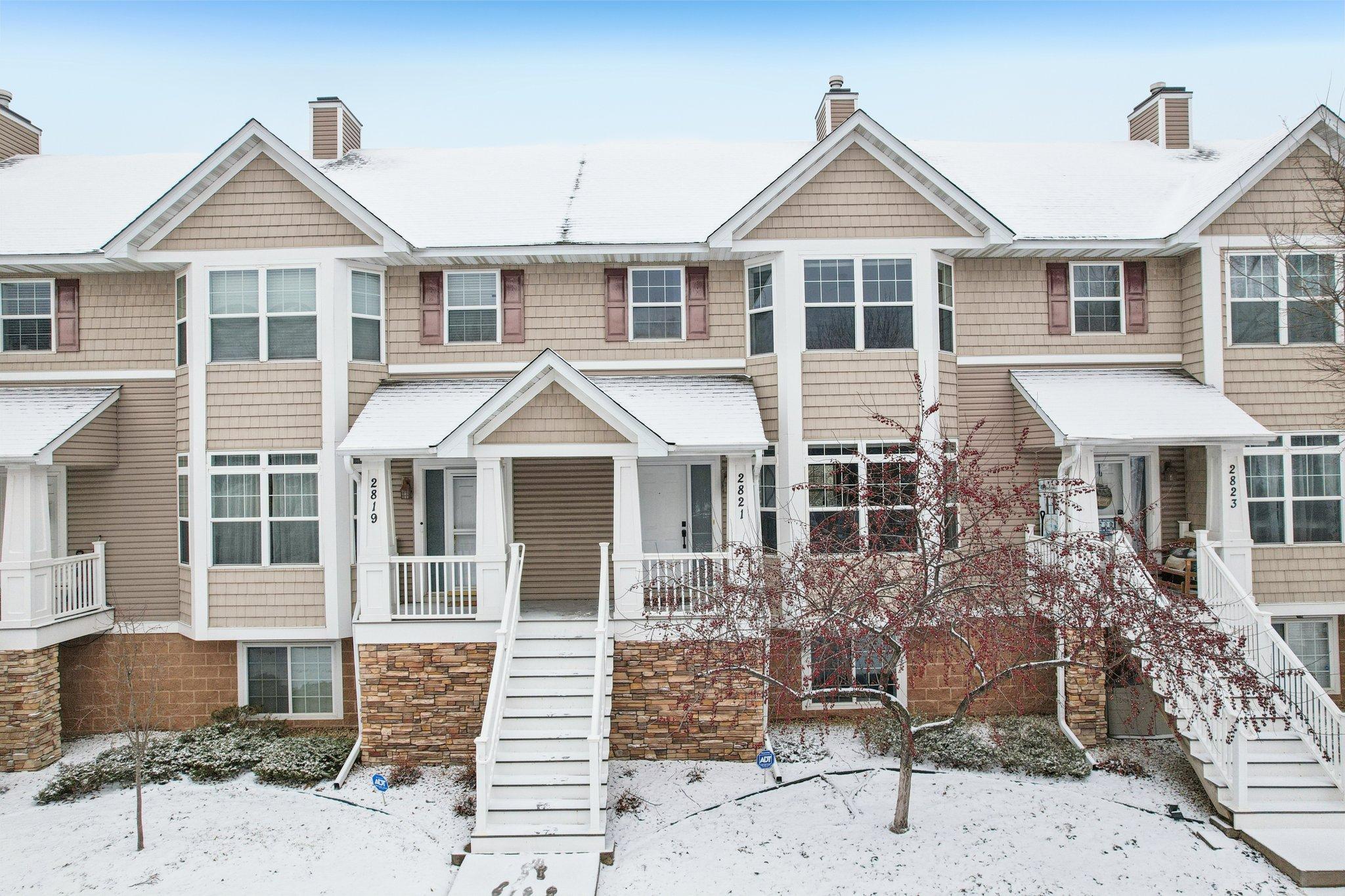 View of Residential at 2821 Arona Street, Roseville MN 55113, Roseville - Mike Wilen | Minnesota Team Real Estate