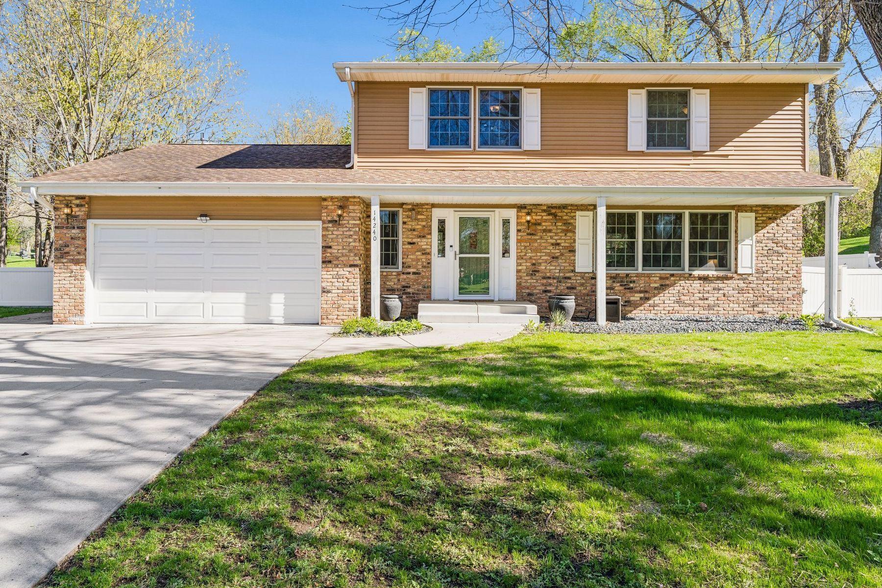 View of Residential at 14240 Green View Court, Eden Prairie MN 55346, Eden Prairie - Mike Wilen | Minnesota Team Real Estate