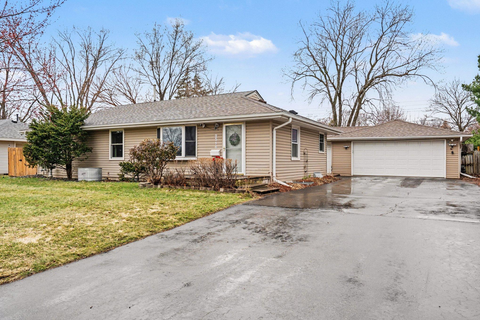 View of Residential at 9516 Park Avenue, Bloomington MN 55420, Bloomington - Mike Wilen | Minnesota Team Real Estate