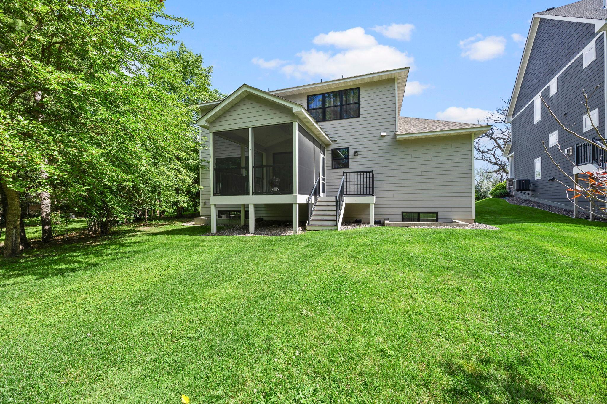 View of Residential at 2251 Cleveland Avenue, Roseville MN 55113, Roseville (61 of 69) - Mike Wilen | Minnesota Team Real Estate