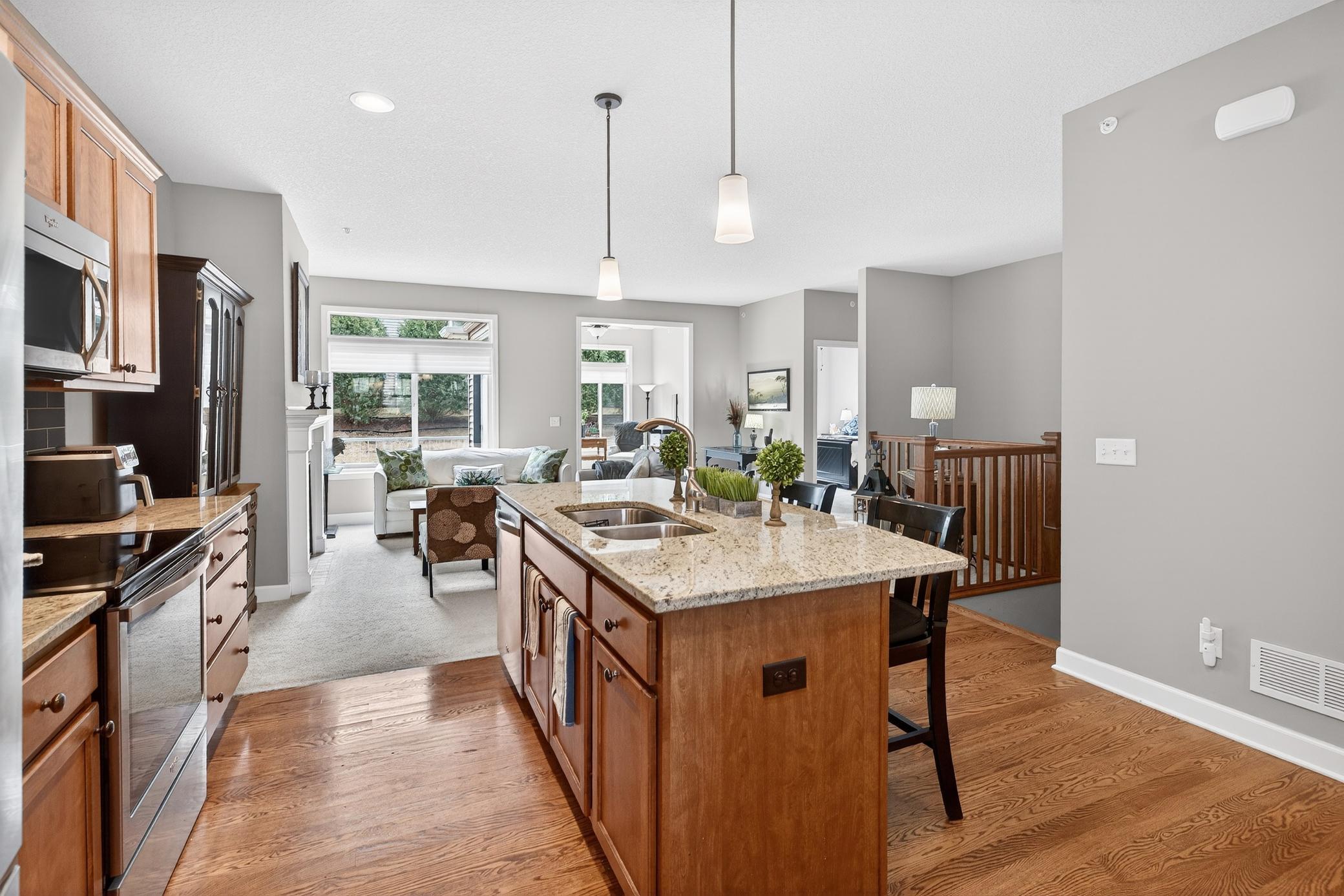 View of Residential at 20596 Kearney Path, Lakeville MN 55044, Lakeville (8 of 24) - Mike Wilen | Minnesota Team Real Estate