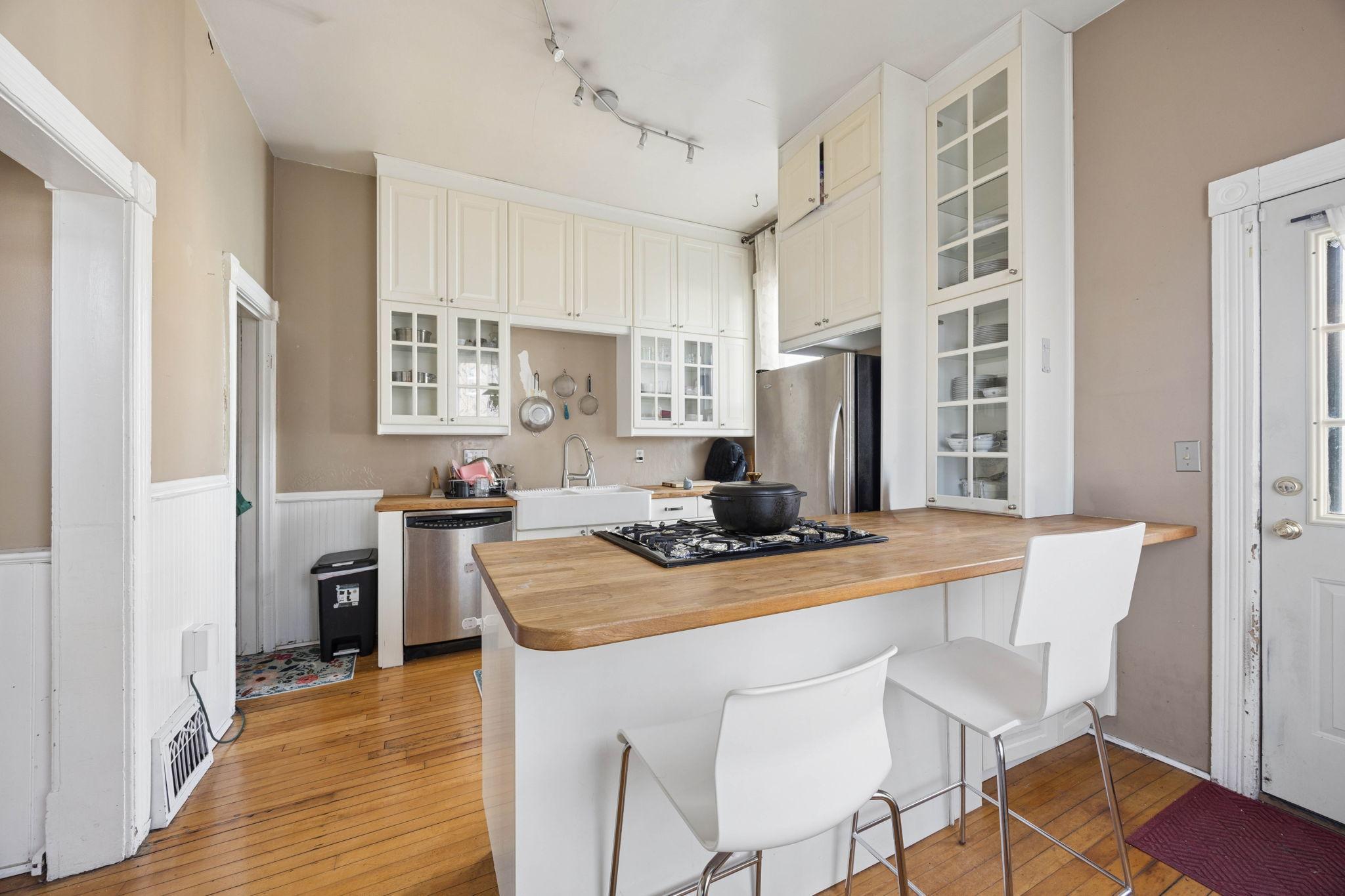View of Residential at 199 Mcboal Street #1, Saint Paul MN 55102, Saint Paul (10 of 23) - Mike Wilen | Minnesota Team Real Estate