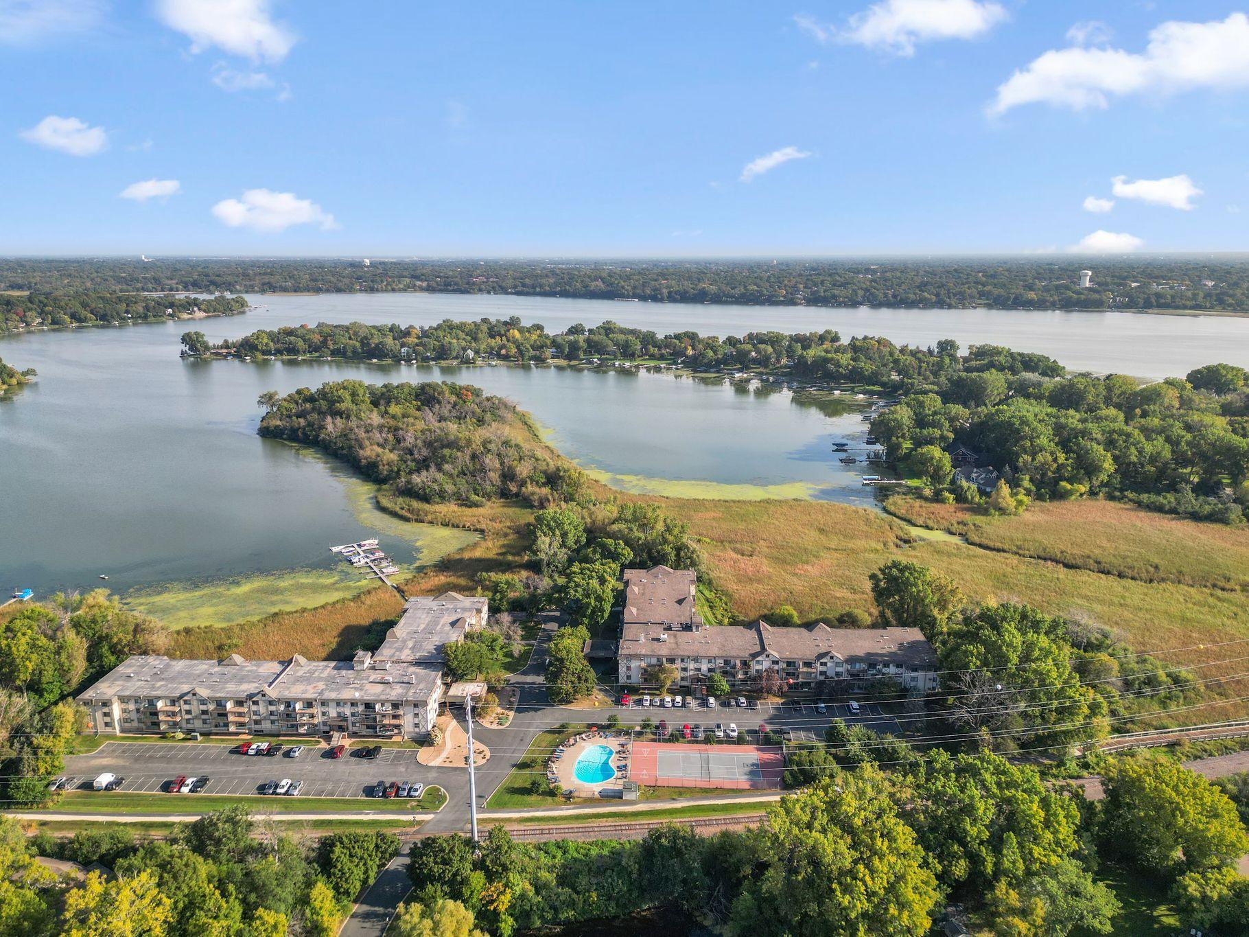 View of Residential at 1304 Medicine Lake Drive #323, Plymouth MN 55441, Plymouth (29 of 33) - Mike Wilen | Minnesota Team Real Estate