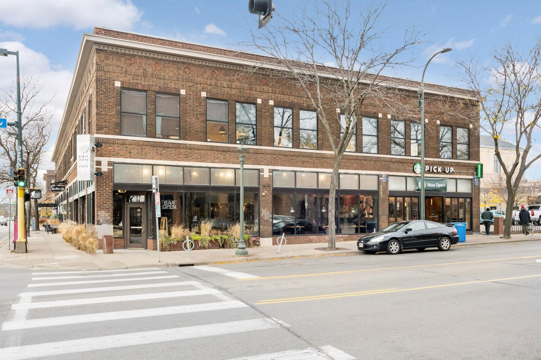 View of Residential at 2440 Stevens Avenue #2, Minneapolis MN 55404, Minneapolis (28 of 32) - Mike Wilen | Minnesota Team Real Estate