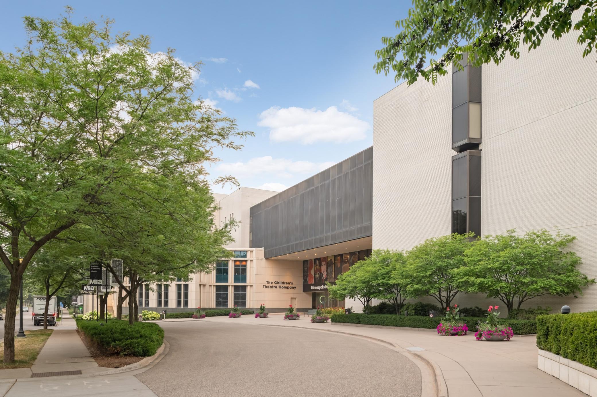 View of Residential at 2440 Stevens Avenue #2, Minneapolis MN 55404, Minneapolis (20 of 32) - Mike Wilen | Minnesota Team Real Estate