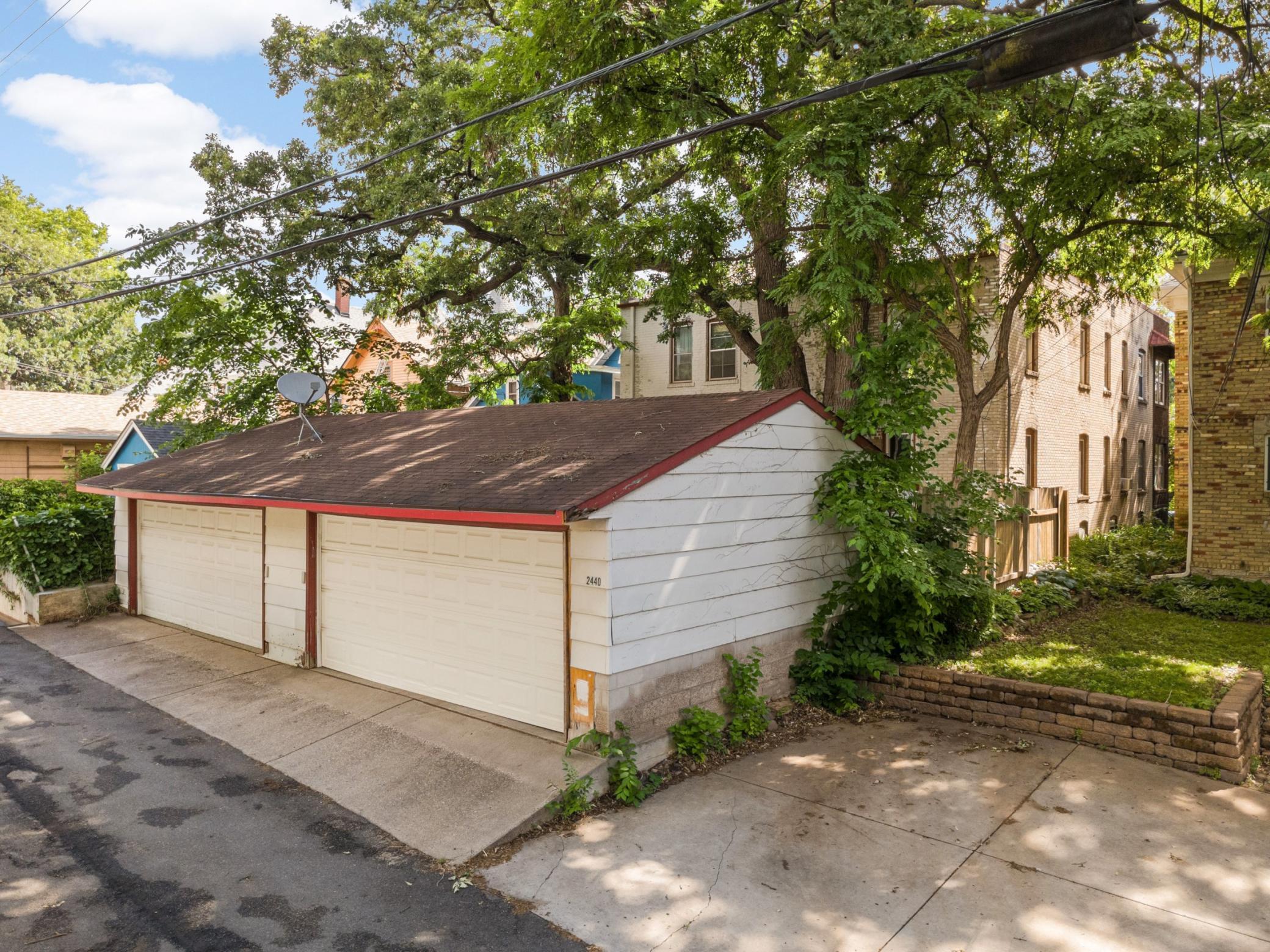 View of Residential at 2440 Stevens Avenue #2, Minneapolis MN 55404, Minneapolis (17 of 32) - Mike Wilen | Minnesota Team Real Estate