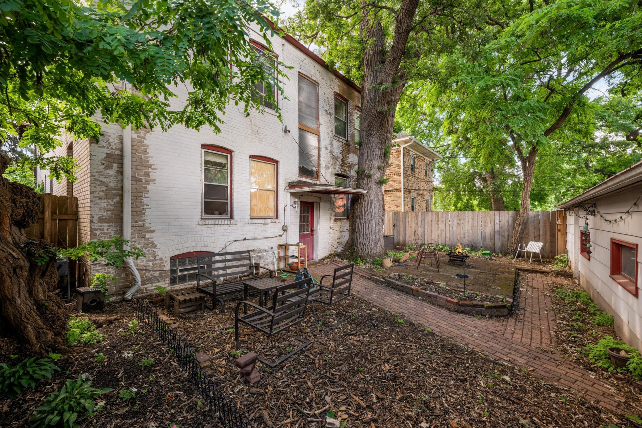 View of Residential at 2440 Stevens Avenue #2, Minneapolis MN 55404, Minneapolis (16 of 32) - Mike Wilen | Minnesota Team Real Estate