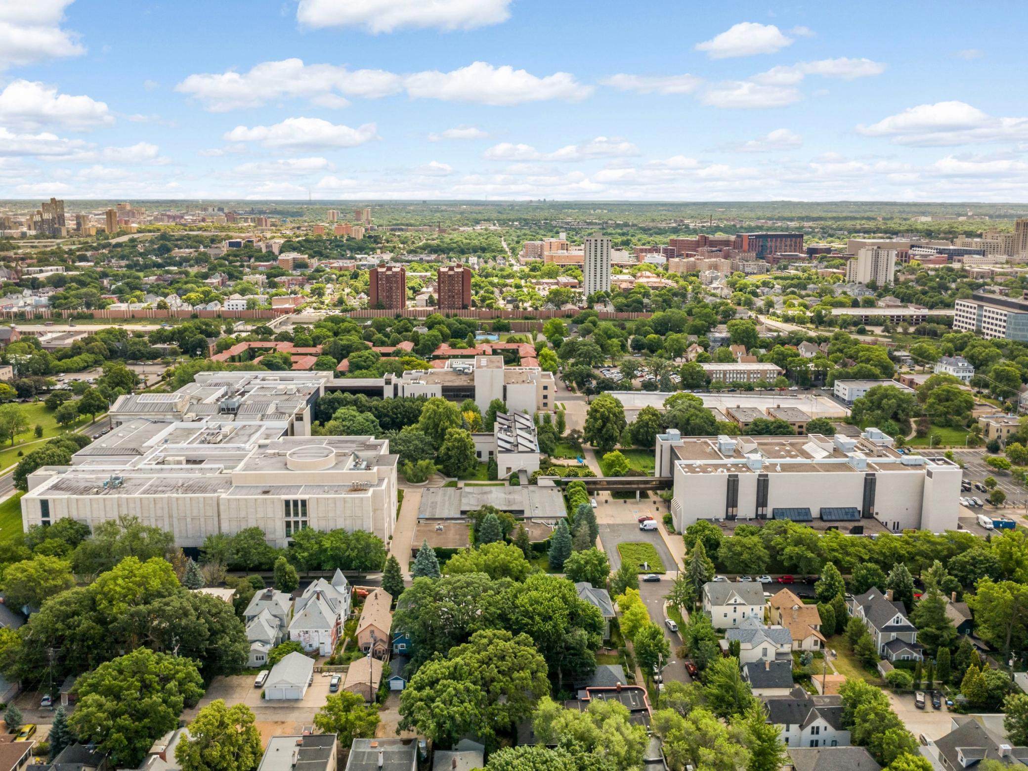 View of Residential at 2440 Stevens Avenue #2, Minneapolis MN 55404, Minneapolis (5 of 32) - Mike Wilen | Minnesota Team Real Estate
