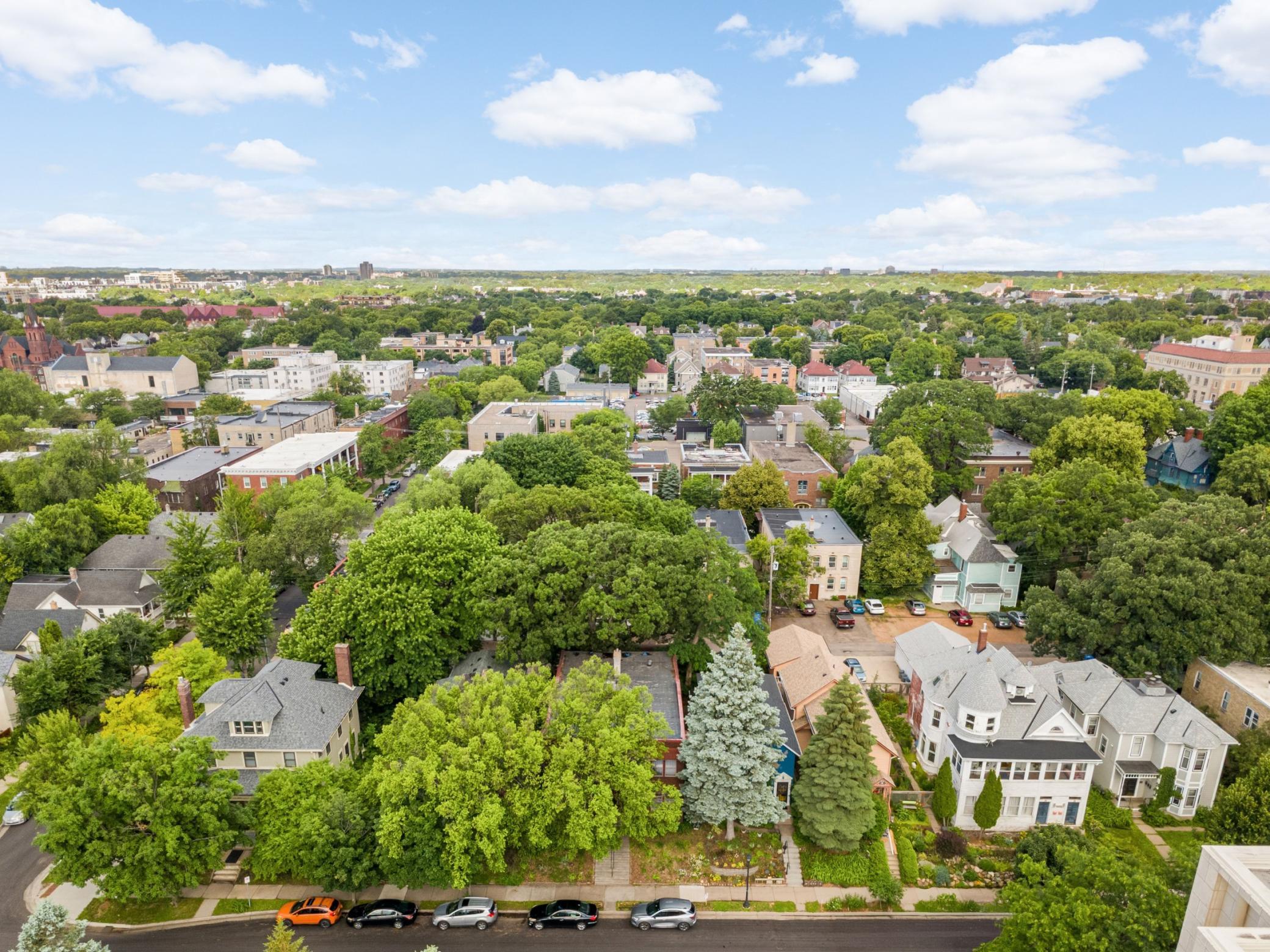 View of Residential at 2440 Stevens Avenue #2, Minneapolis MN 55404, Minneapolis (3 of 32) - Mike Wilen | Minnesota Team Real Estate