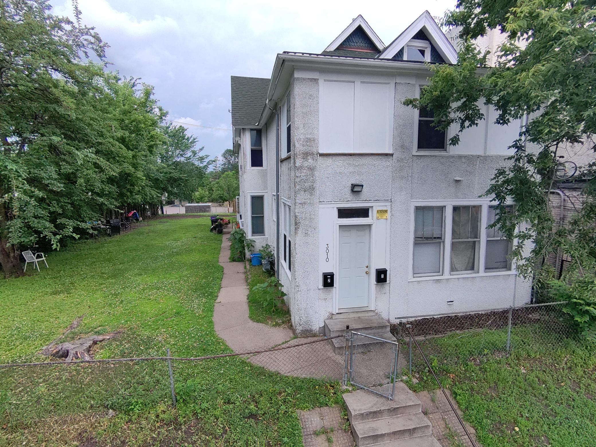 View of Residential Income at 3010 15th Avenue, Minneapolis MN 55407, Minneapolis (3 of 17) - Mike Wilen | Minnesota Team Real Estate