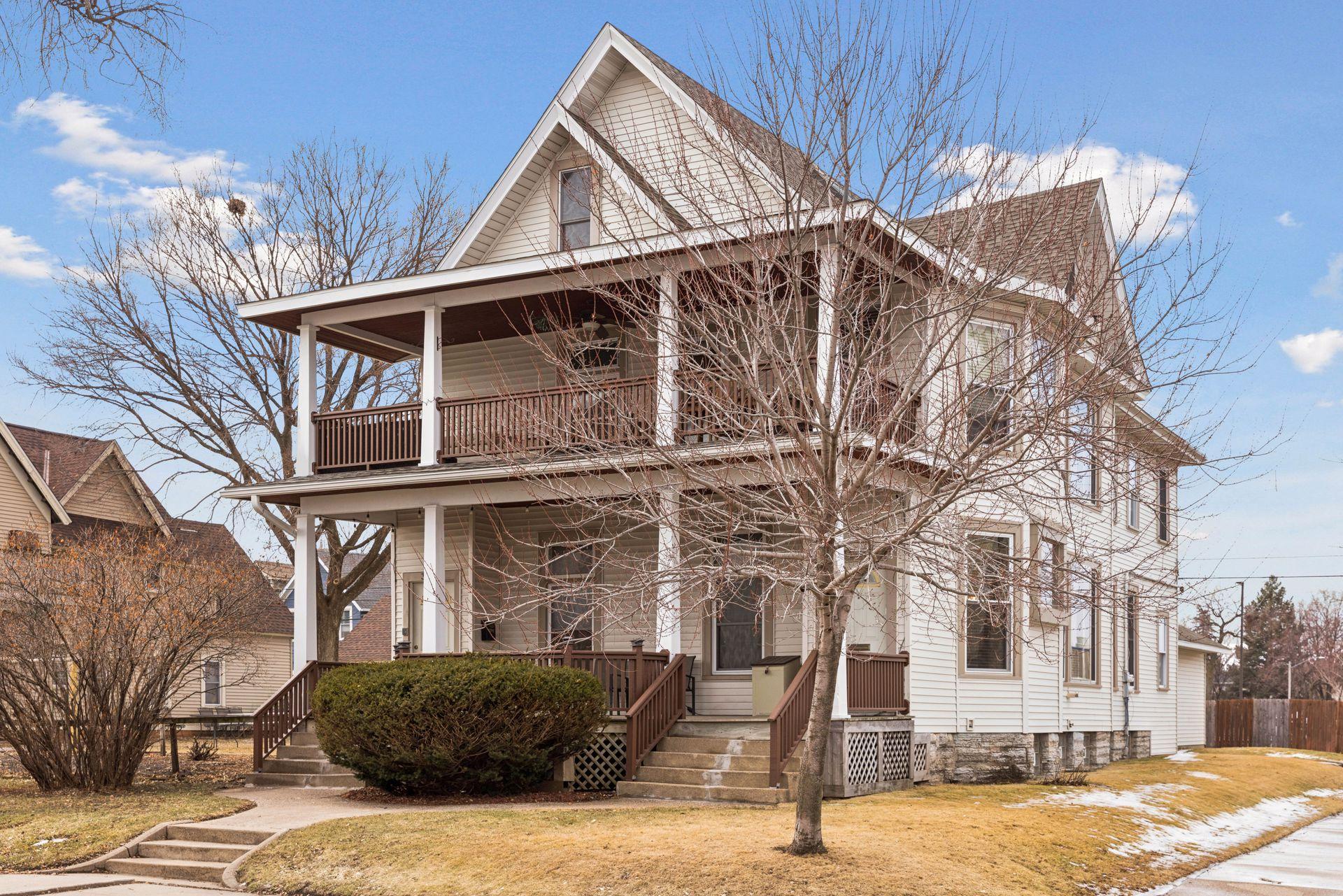 View of Residential Income at 3200 1st Avenue, Minneapolis MN 55408, Minneapolis - Mike Wilen | Minnesota Team Real Estate