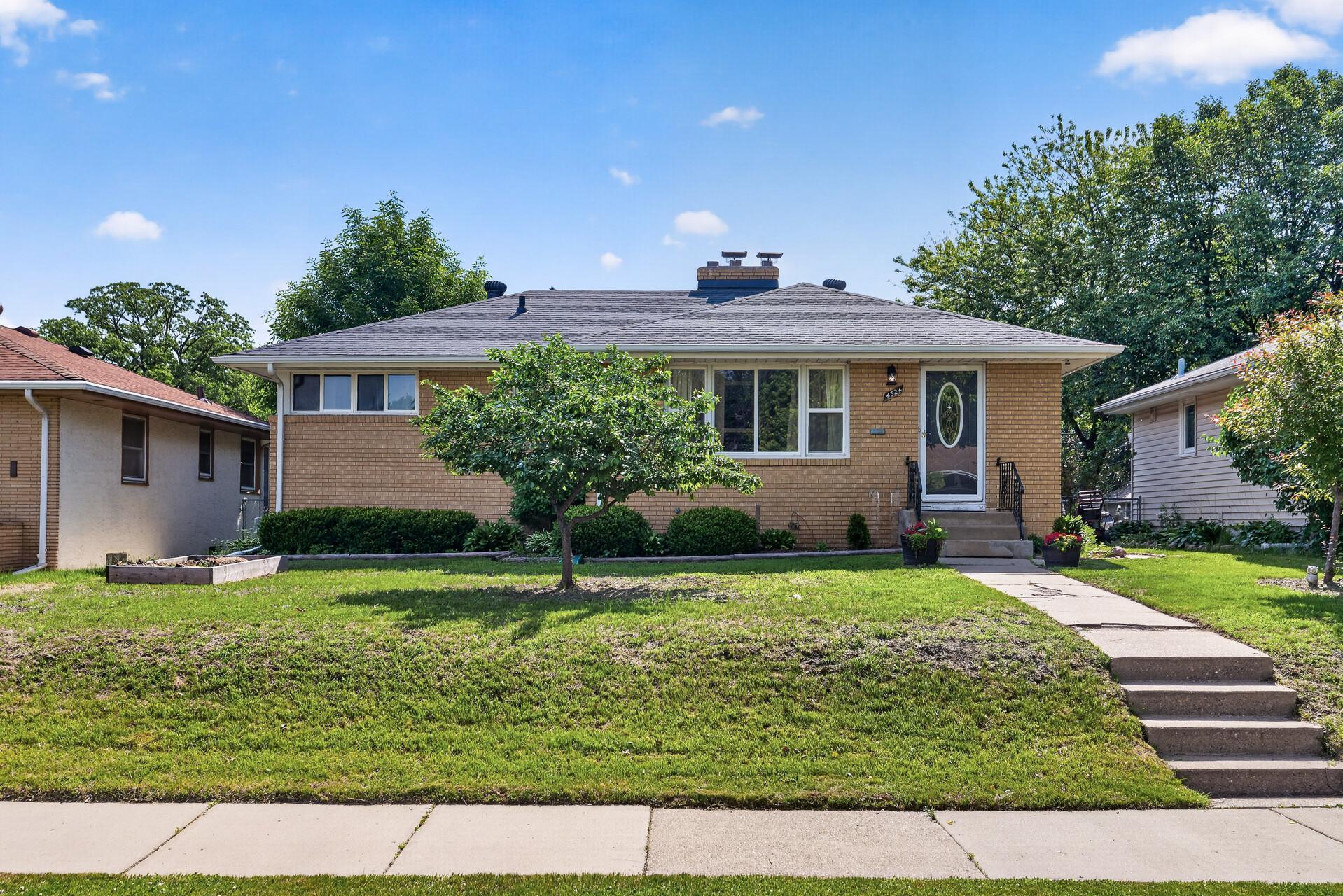 View of Residential at 4324 Queen Avenue, Minneapolis MN 55412, Minneapolis - Mike Wilen | Minnesota Team Real Estate